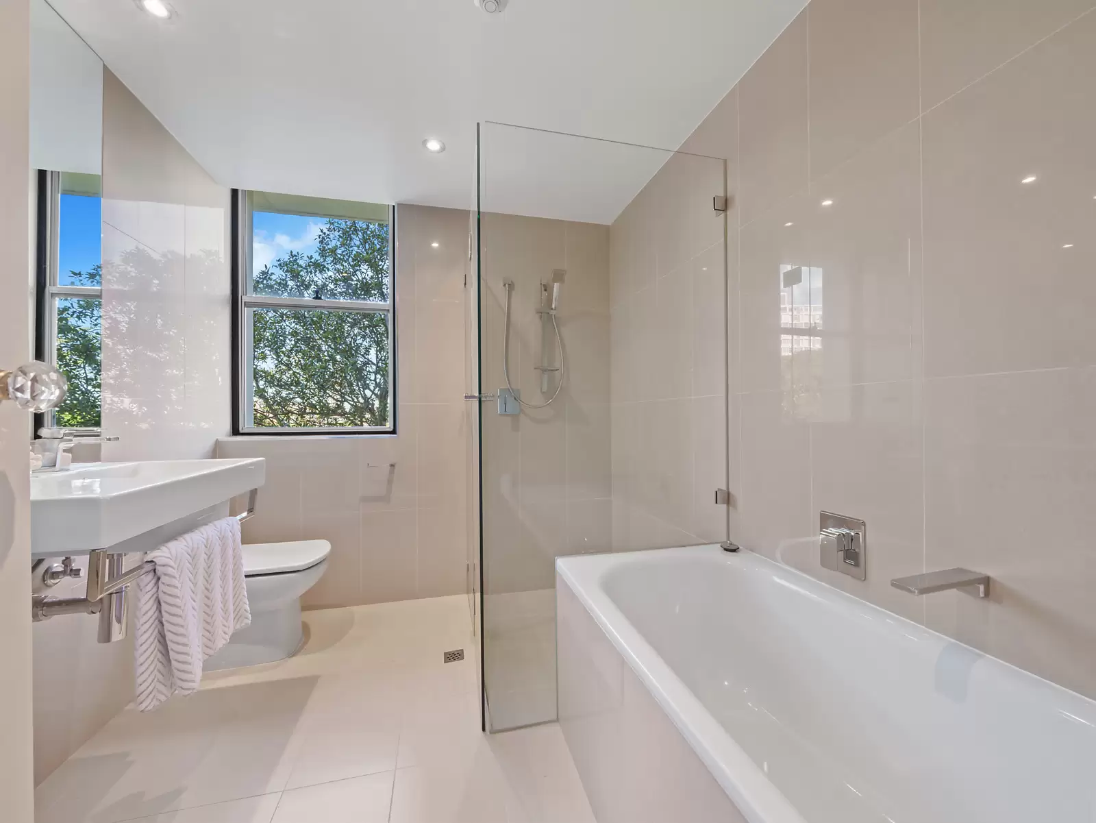 6C/13-15 Thornton Street, Darling Point Auction by Sydney Sotheby's International Realty - image 14