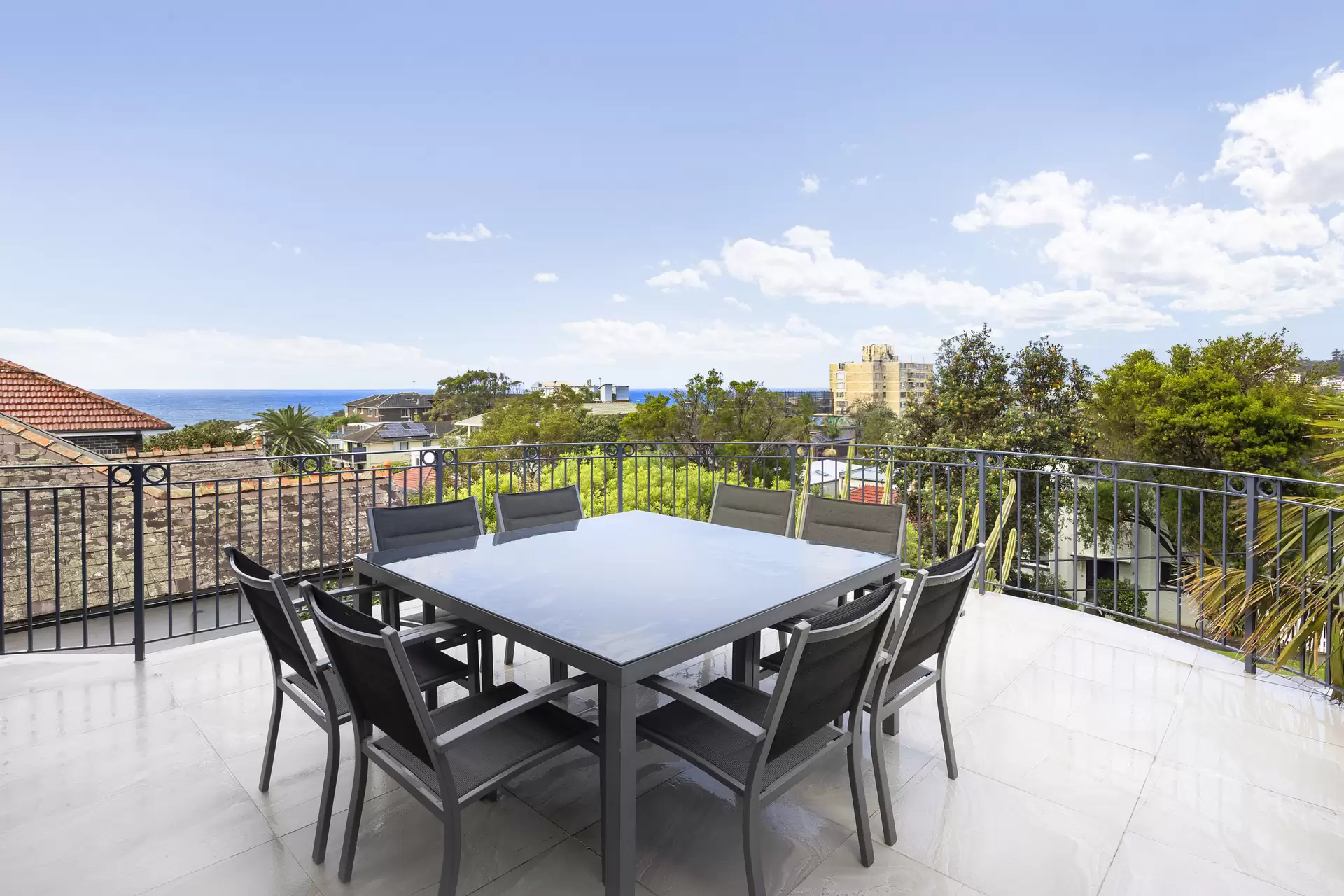 2 Moore Street, Coogee Auction by Sydney Sotheby's International Realty - image 10