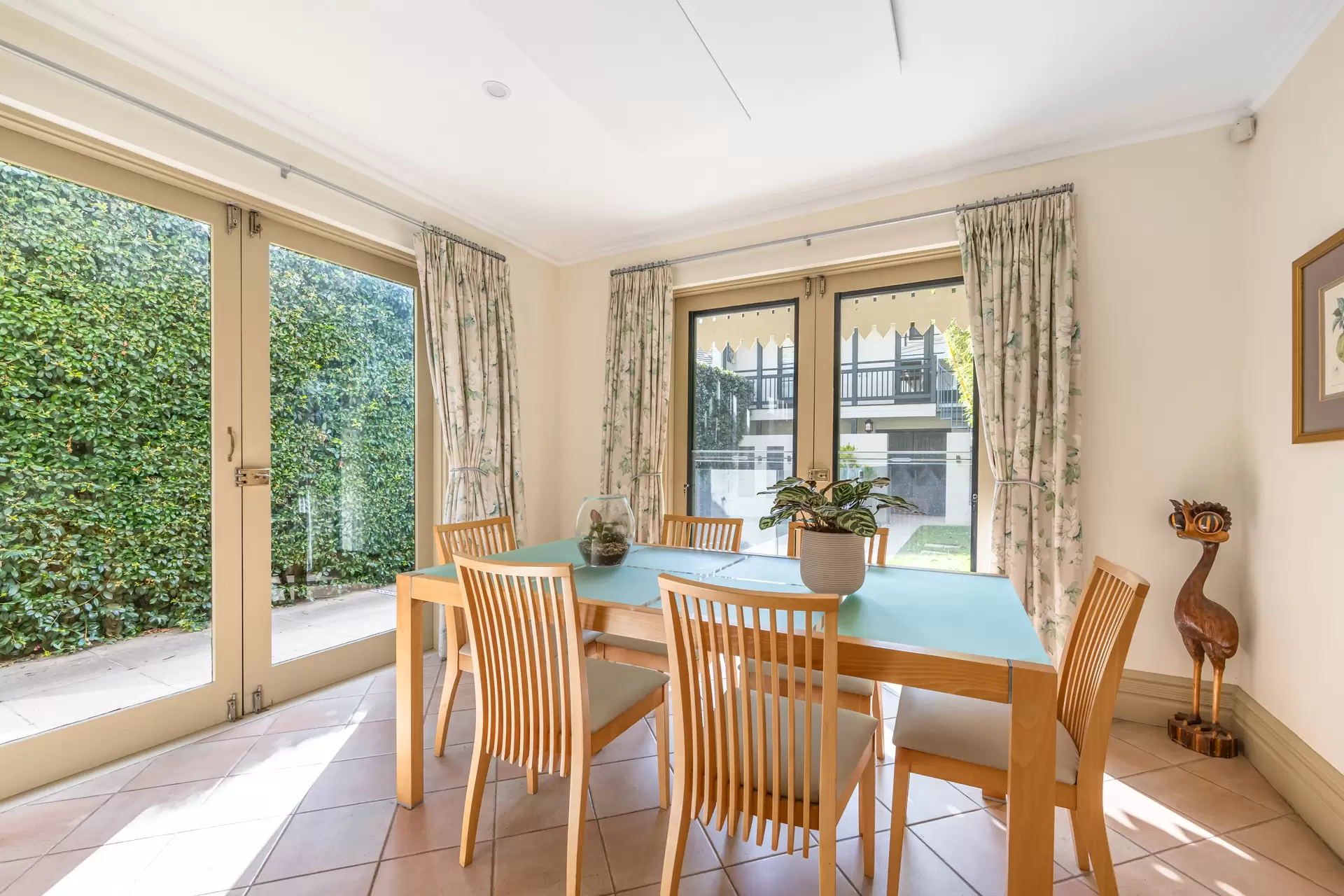 42 The Avenue, Randwick Auction by Sydney Sotheby's International Realty - image 6
