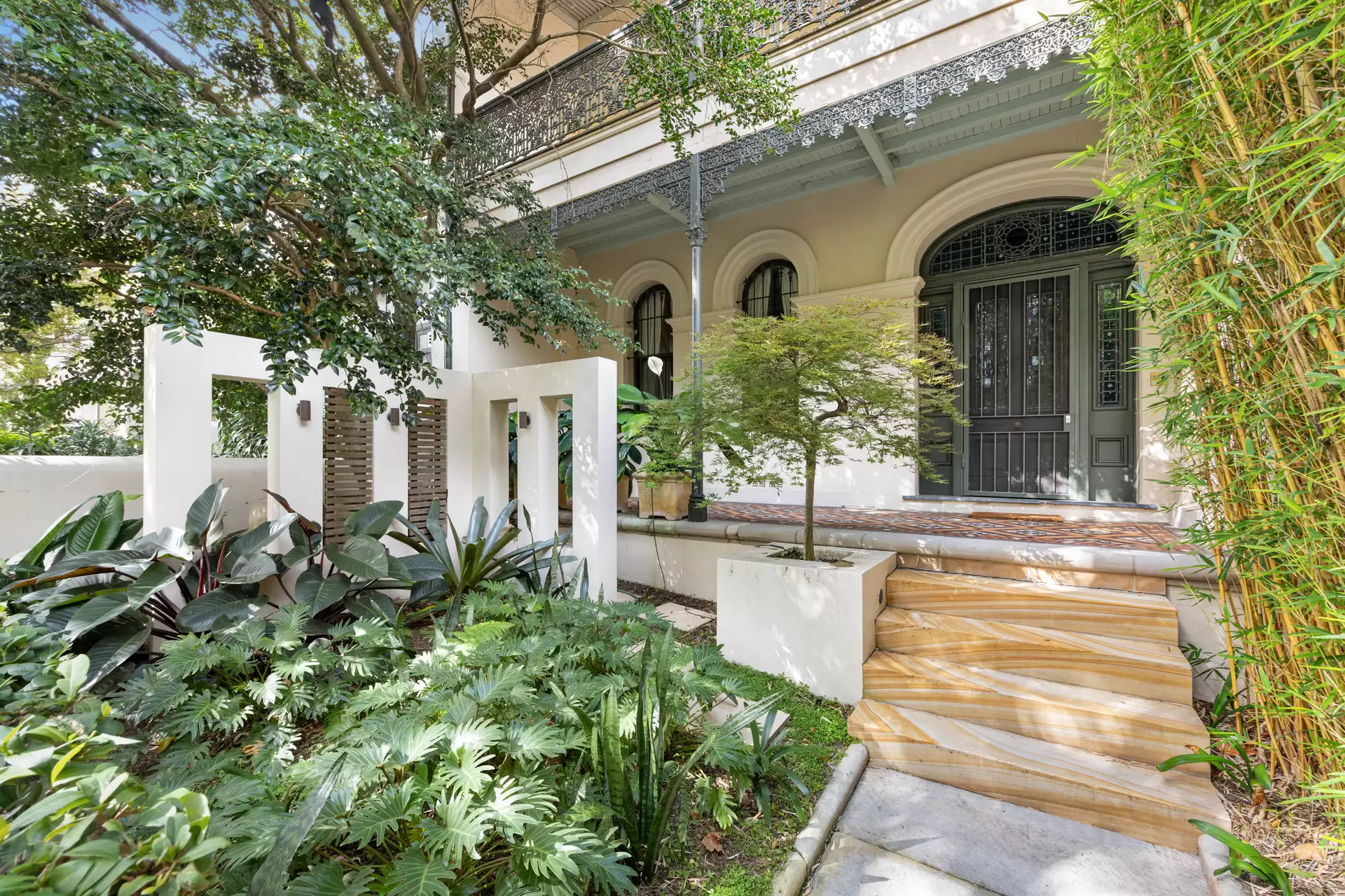 42 The Avenue, Randwick Auction by Sydney Sotheby's International Realty - image 5