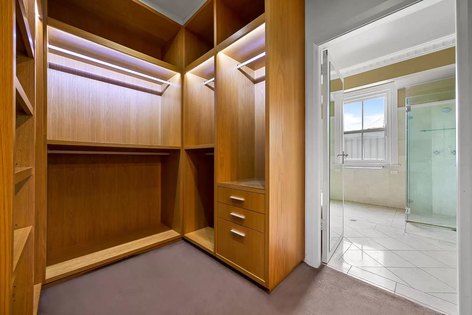 3 Wansey Road, Randwick Auction by Sydney Sotheby's International Realty - image 9
