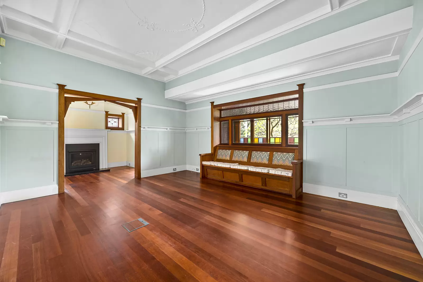 3 Wansey Road, Randwick Auction by Sydney Sotheby's International Realty - image 5