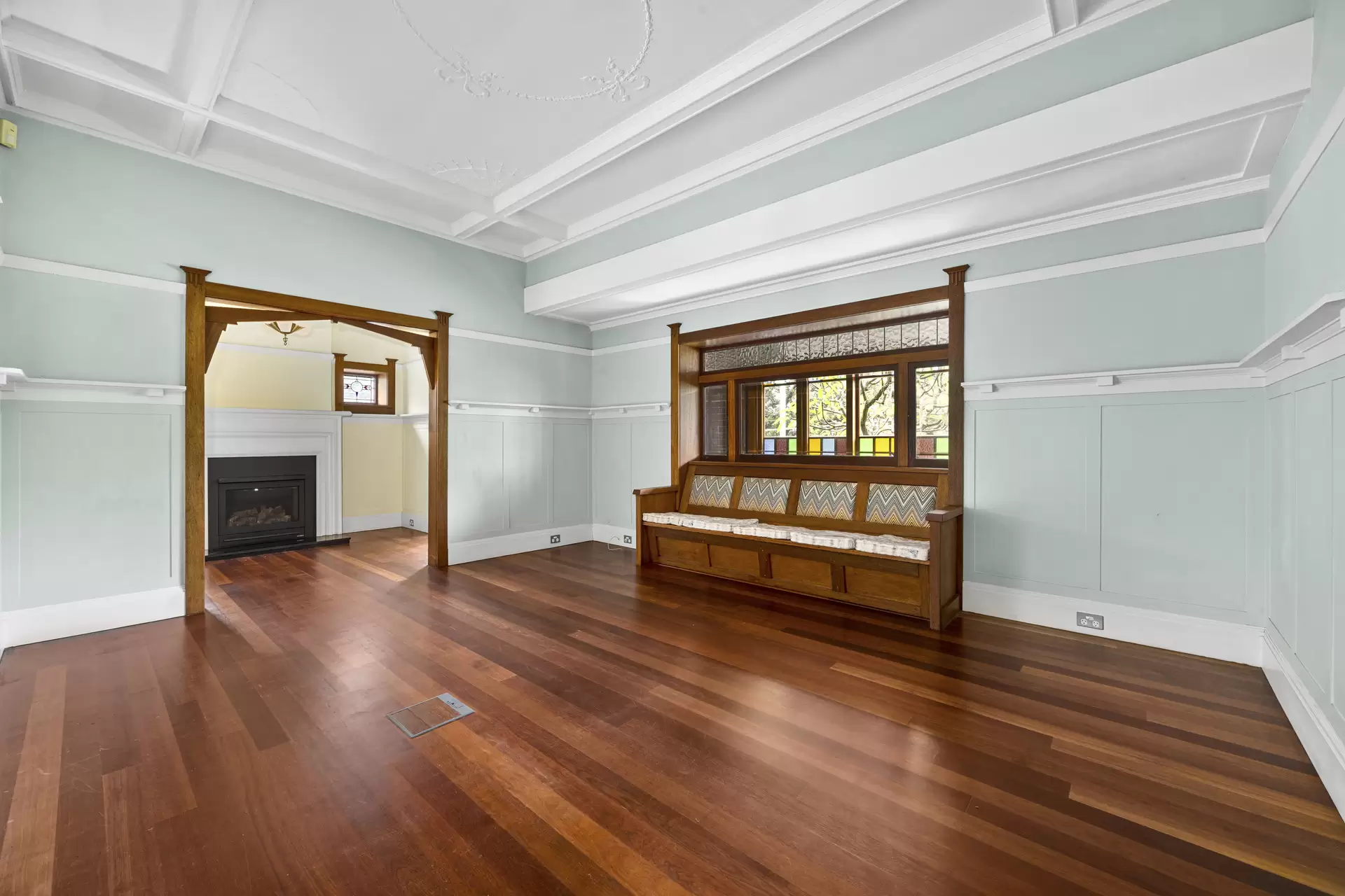 3 Wansey Road, Randwick Auction by Sydney Sotheby's International Realty - image 5