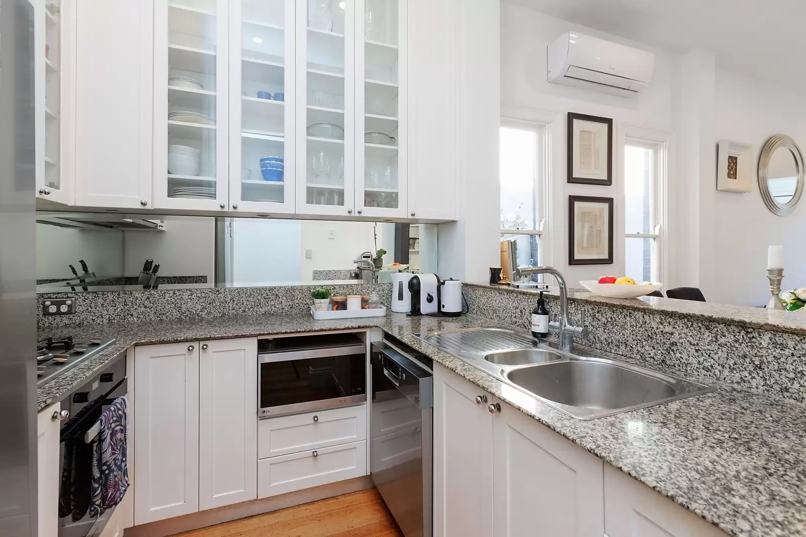 426 Glenmore Road, Edgecliff For Sale by Sydney Sotheby's International Realty - image 7