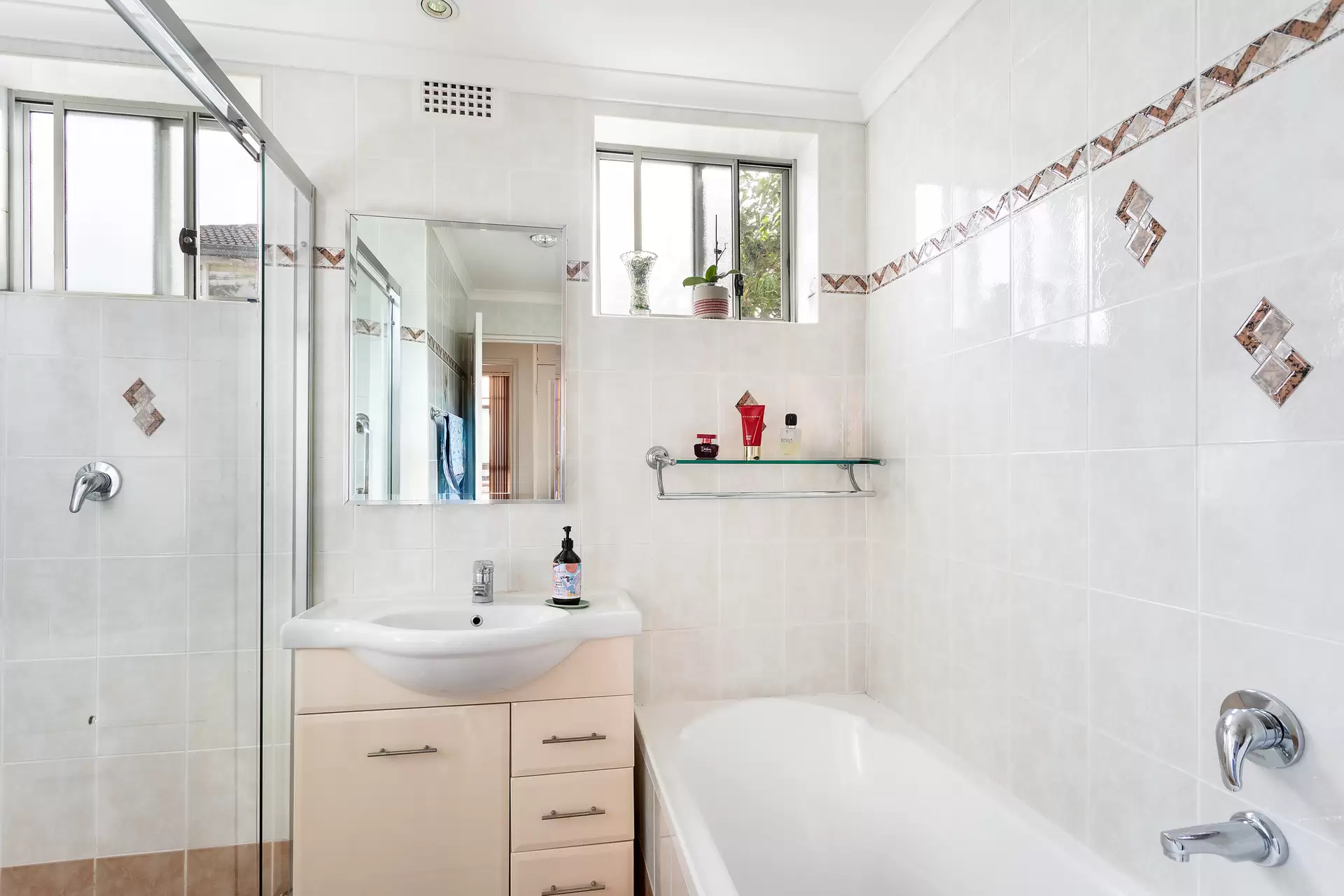 3/19 Prince Street, Randwick Auction by Sydney Sotheby's International Realty - image 6