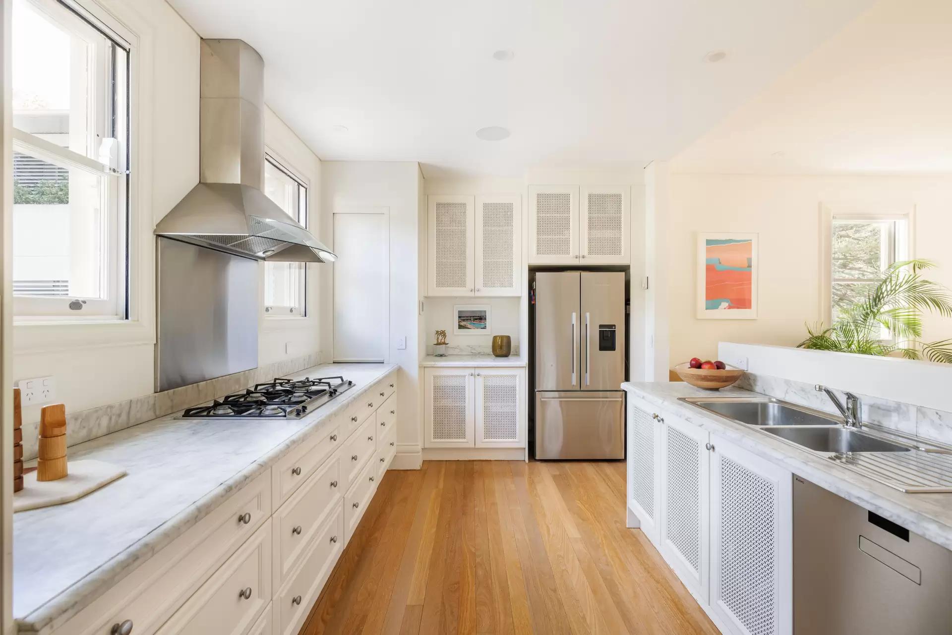 1 Roylston Street, Paddington Auction by Sydney Sotheby's International Realty - image 1