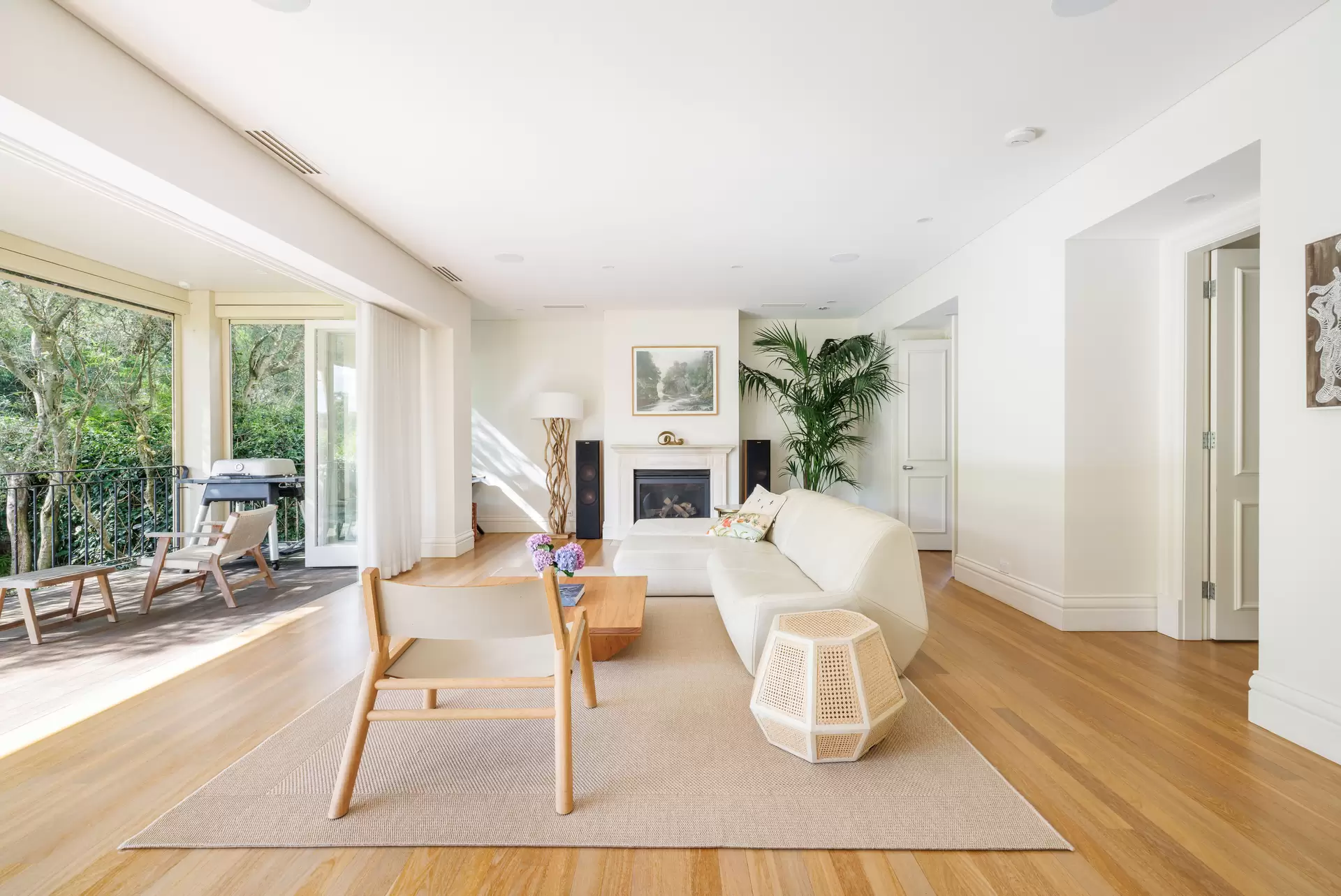 1 Roylston Street, Paddington Auction by Sydney Sotheby's International Realty - image 1