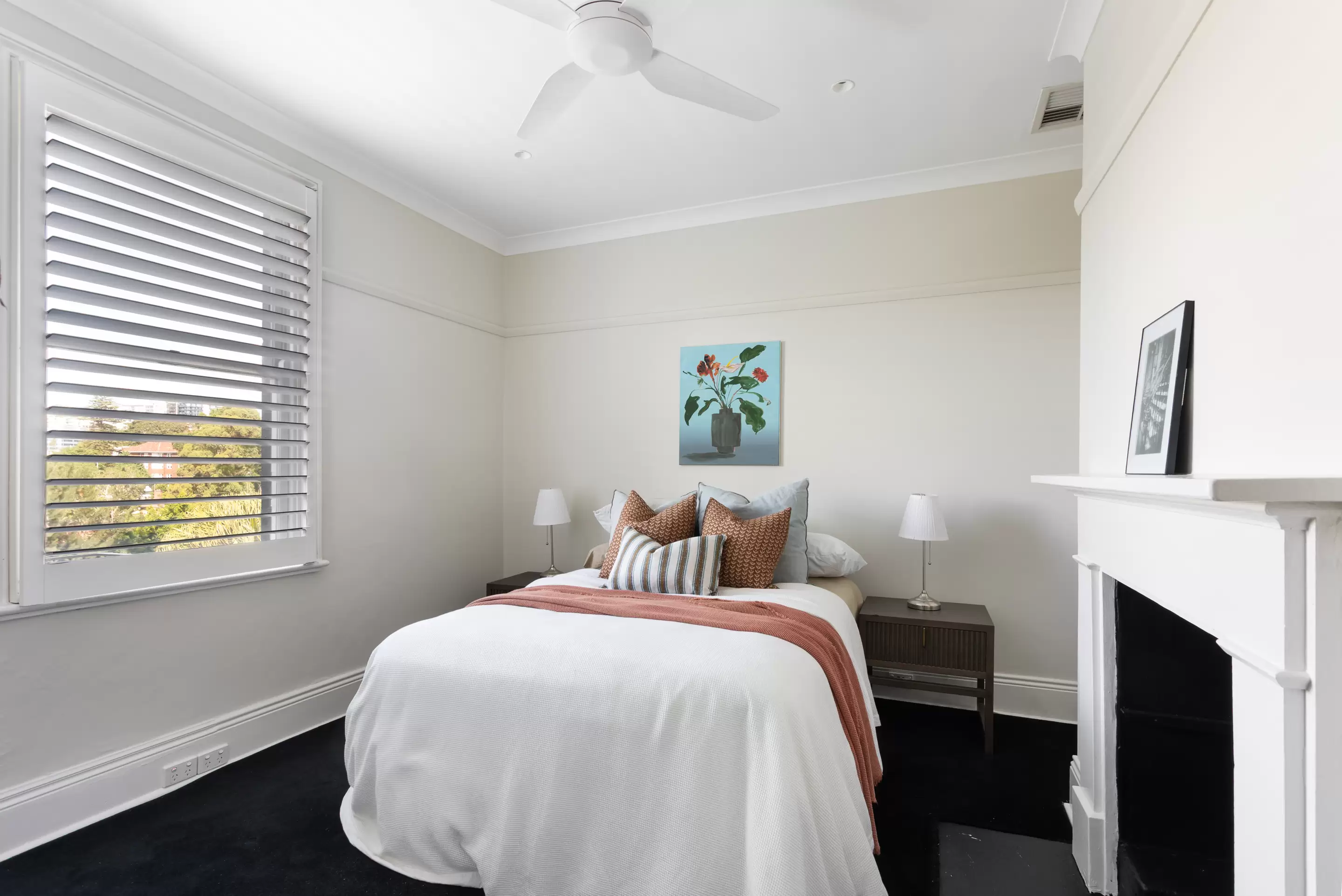 305 Edgecliff Road, Woollahra Auction by Sydney Sotheby's International Realty - image 19