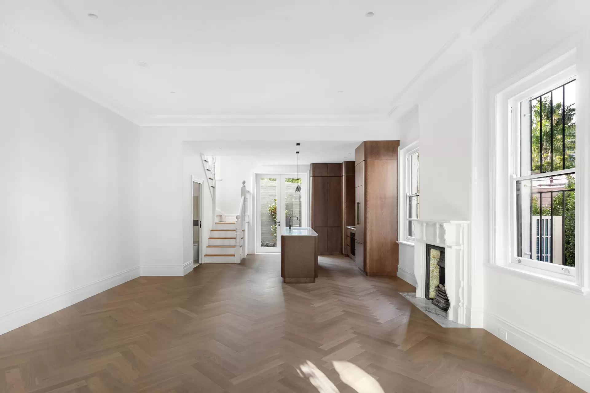 18 Comber Street, Paddington Sold by Sydney Sotheby's International Realty - image 1