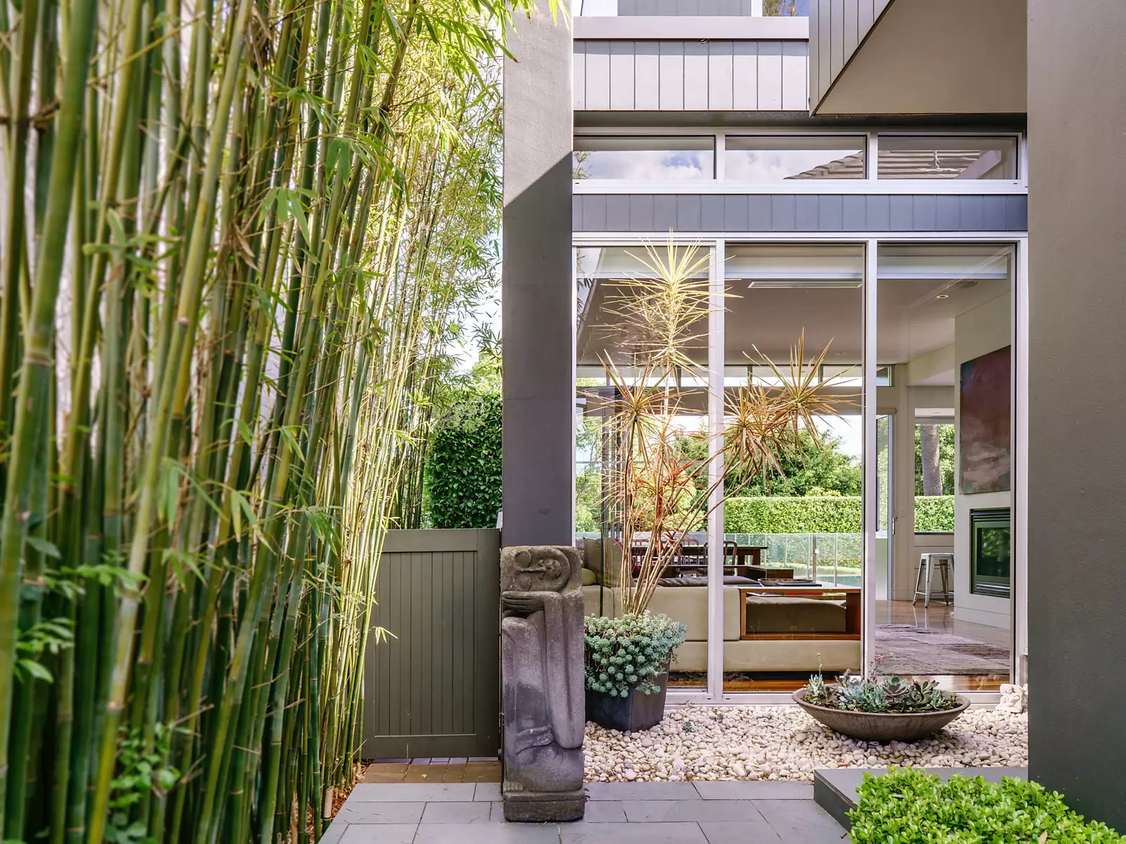 65 Milroy Avenue, Kensington Sold by Sydney Sotheby's International Realty - image 11