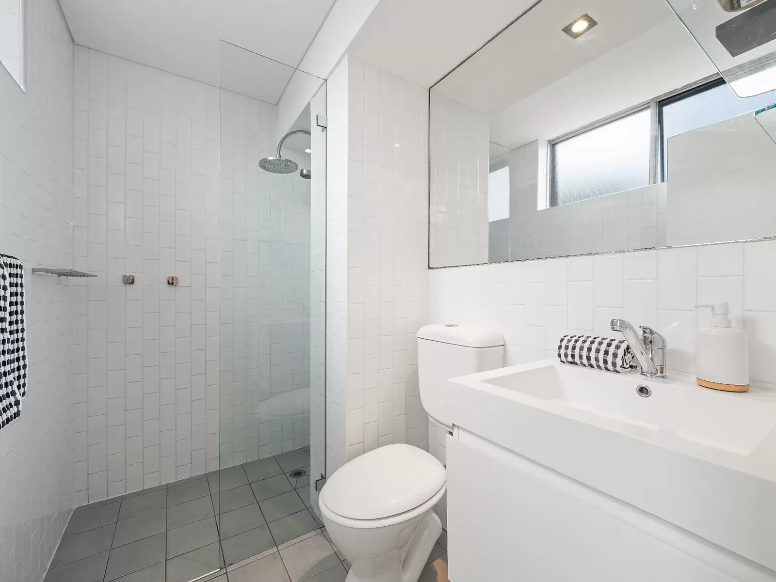 22/186 Sutherland Street, Paddington Auction by Sydney Sotheby's International Realty - image 8
