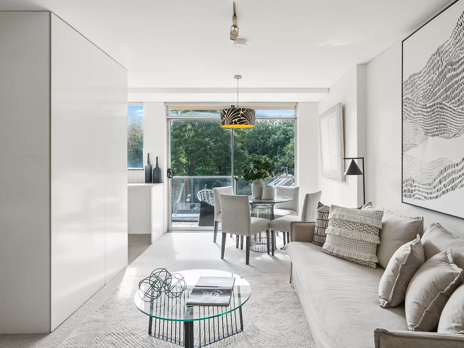 22/186 Sutherland Street, Paddington Auction by Sydney Sotheby's International Realty - image 2