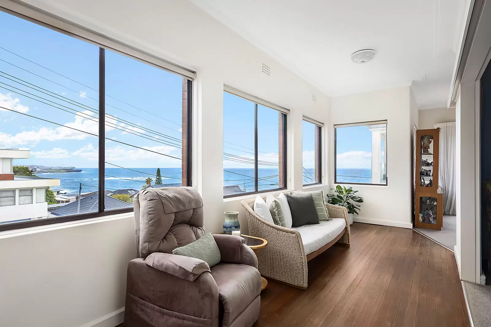 3 Pearce Street, South Coogee Auction by Sydney Sotheby's International Realty - image 5