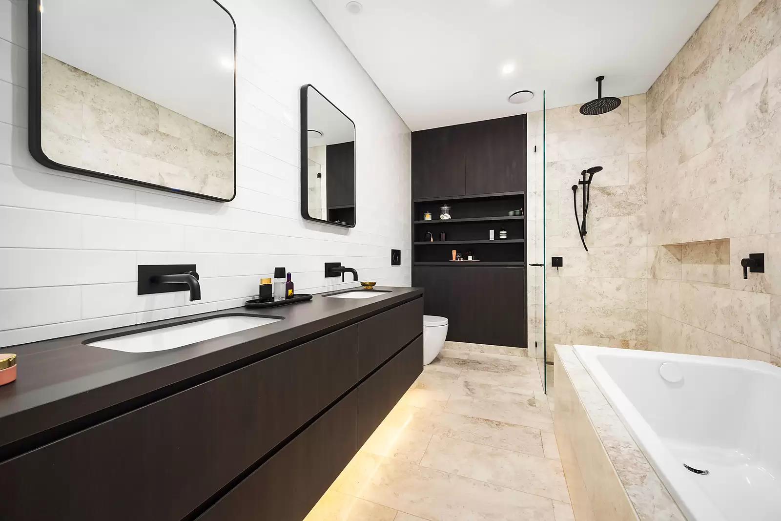 100 Bundock Street, South Coogee Auction by Sydney Sotheby's International Realty - image 11