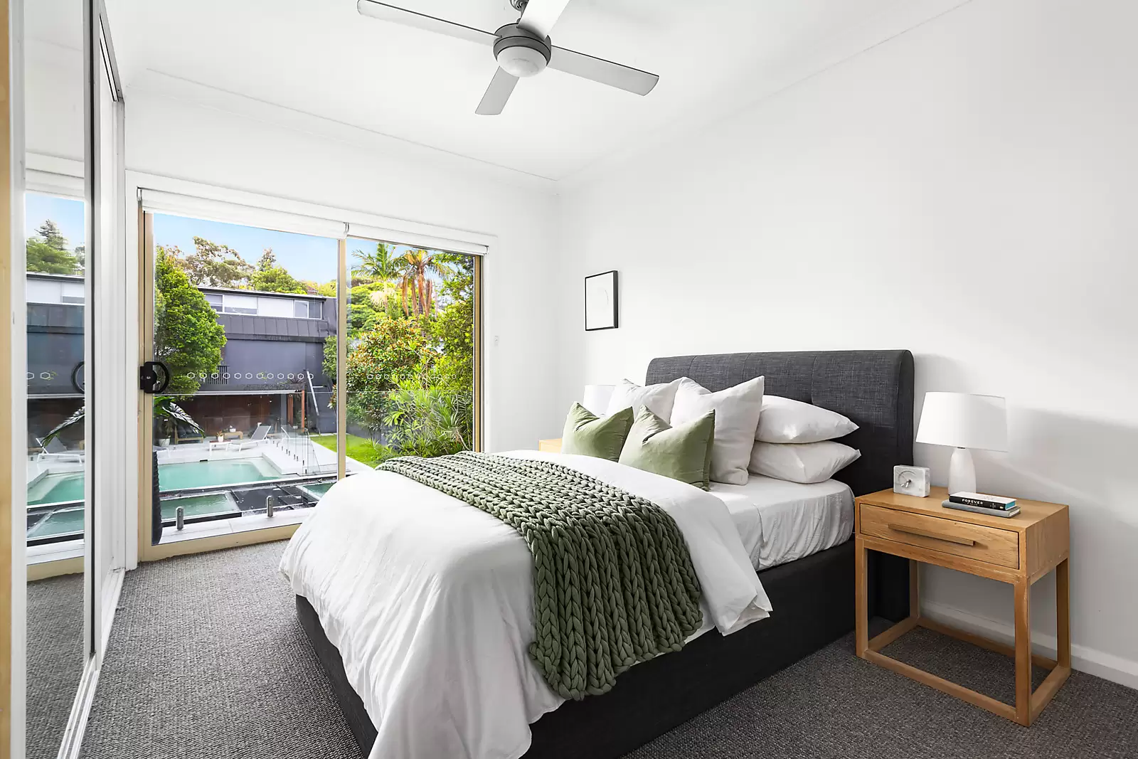 100 Bundock Street, South Coogee Auction by Sydney Sotheby's International Realty - image 10