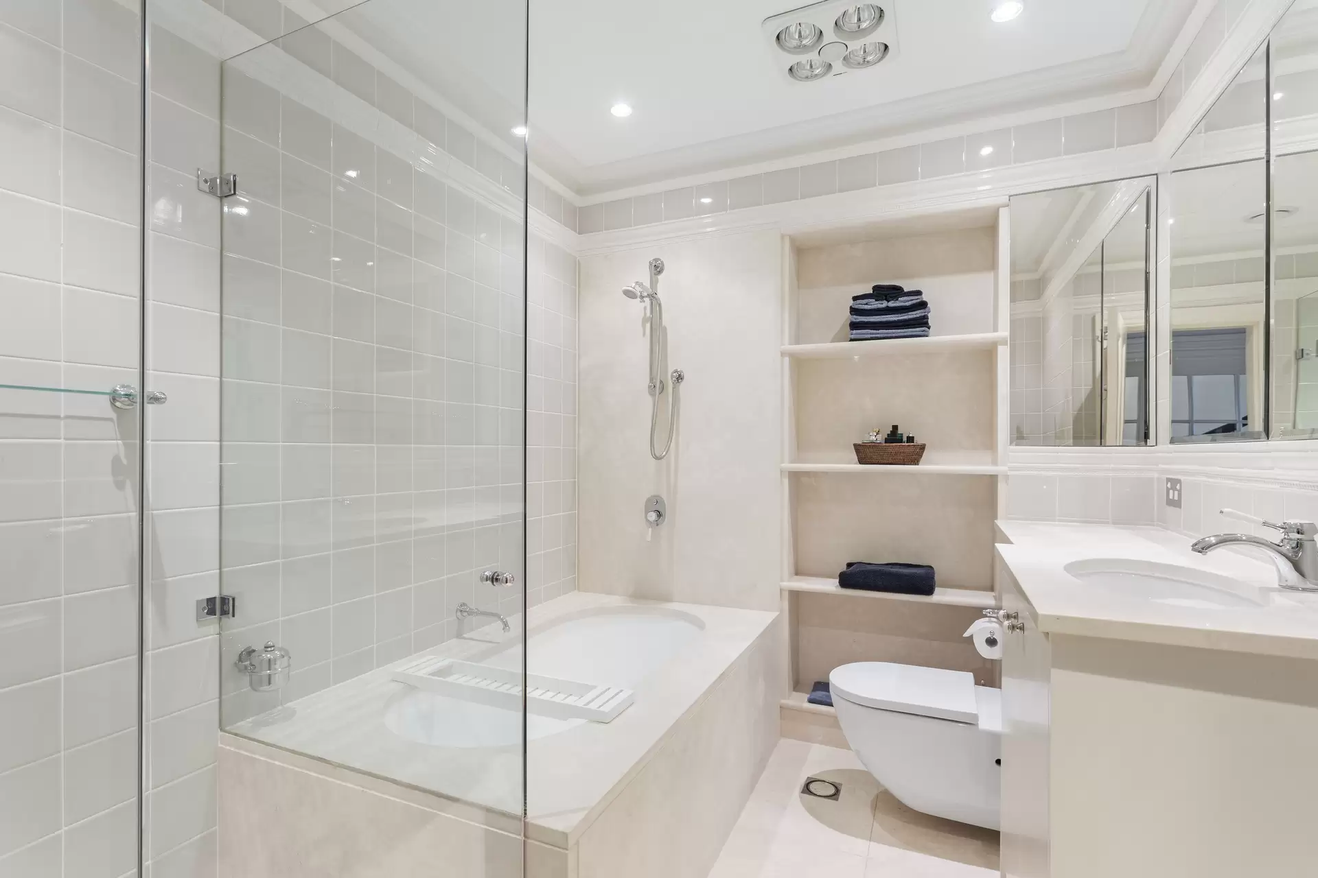 112 Glenmore Road, Paddington Auction by Sydney Sotheby's International Realty - image 1