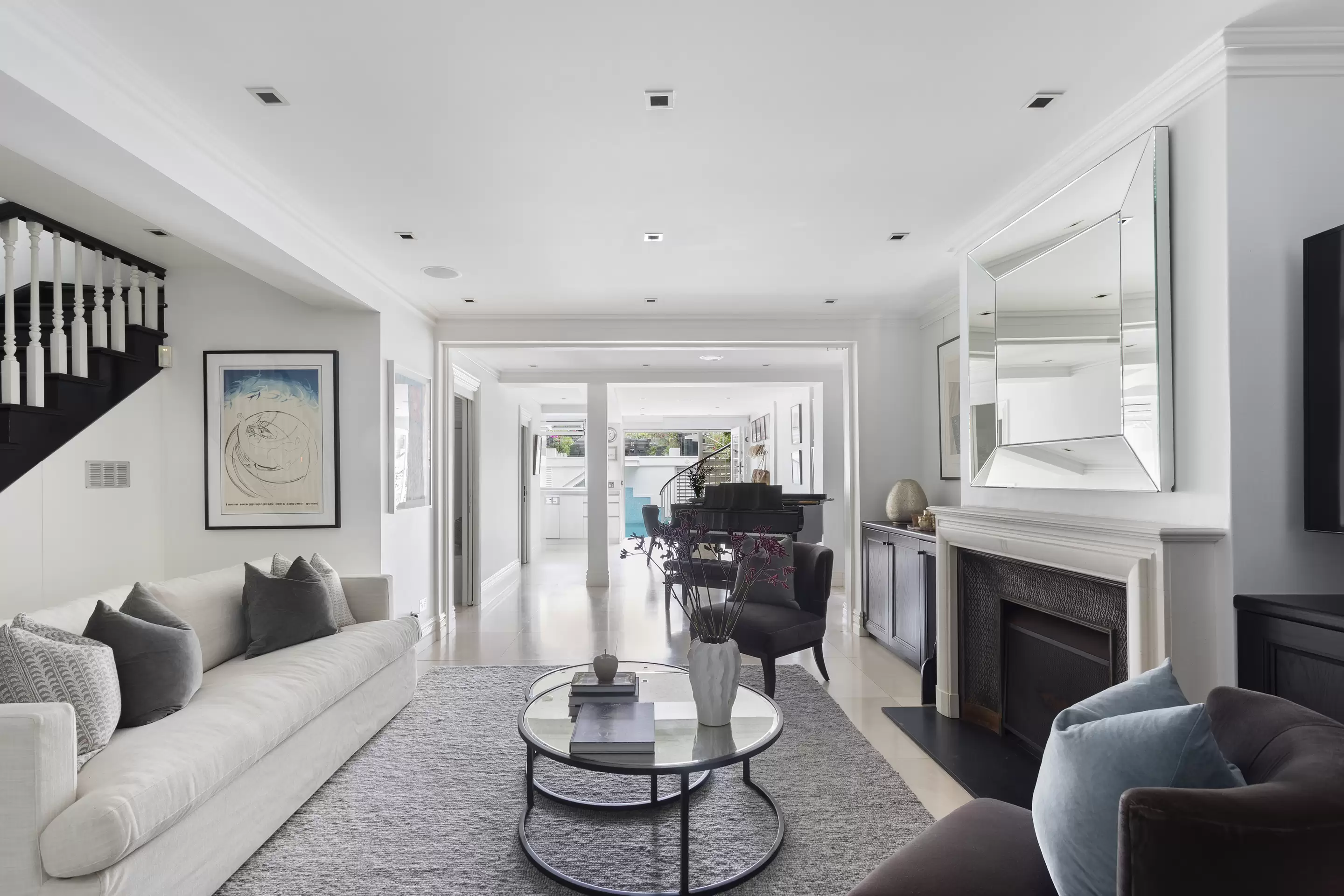 112 Glenmore Road, Paddington Auction by Sydney Sotheby's International Realty - image 2