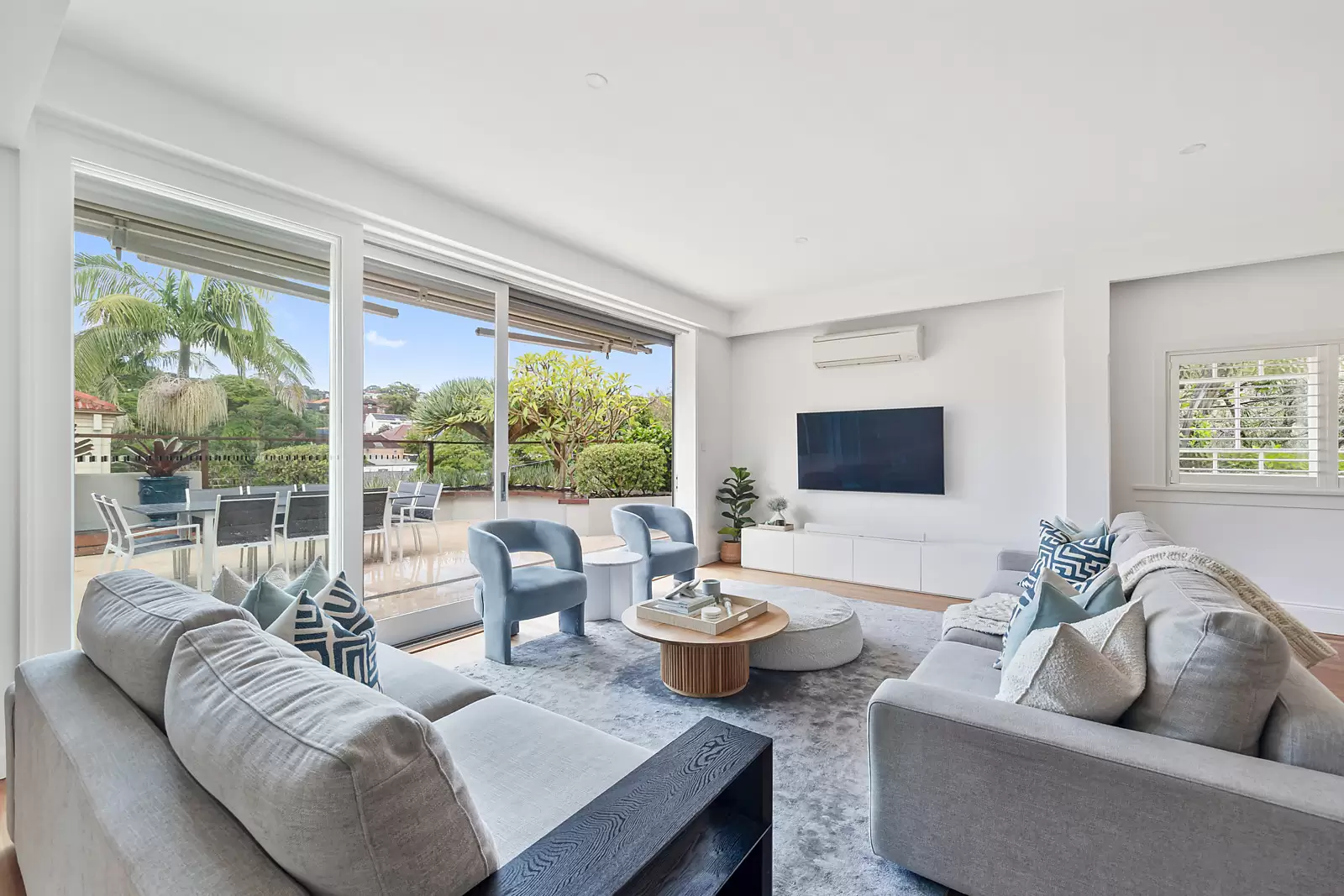 28 Bream Street, Coogee Auction by Sydney Sotheby's International Realty - image 3