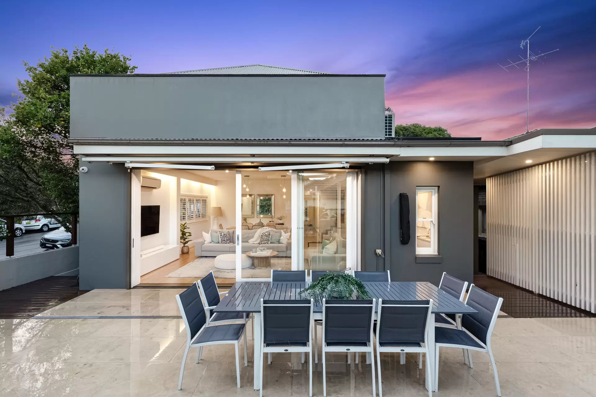 28 Bream Street, Coogee Sold by Sydney Sotheby's International Realty - image 2