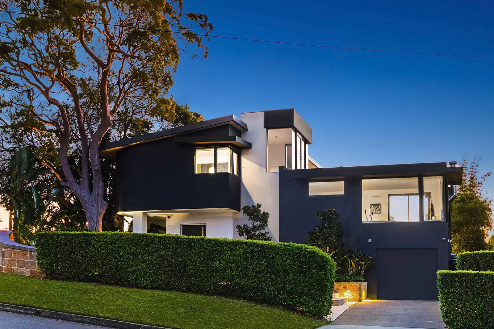 161 Kangaroo Point Road, Kangaroo Point For Sale by Sydney Sotheby's International Realty - image 1