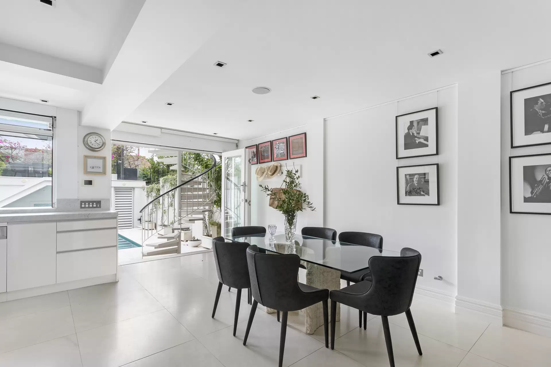 112 Glenmore Road, Paddington Auction by Sydney Sotheby's International Realty - image 3