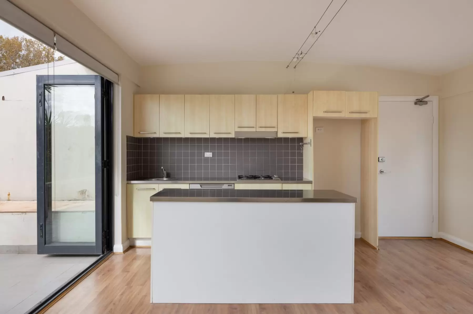 10/265 Crown Street, Surry Hills Sold by Sydney Sotheby's International Realty - image 3
