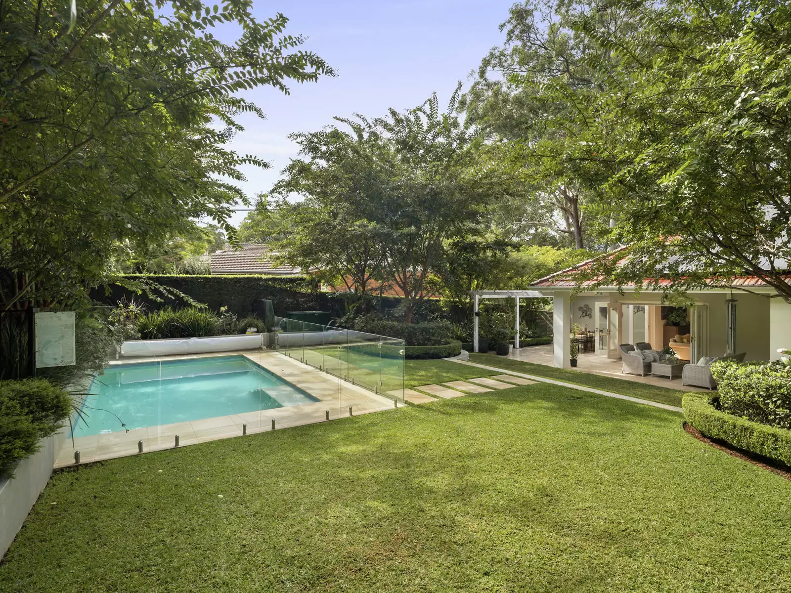 19 Hamilton Parade, Pymble For Sale by Sydney Sotheby's International Realty - image 3