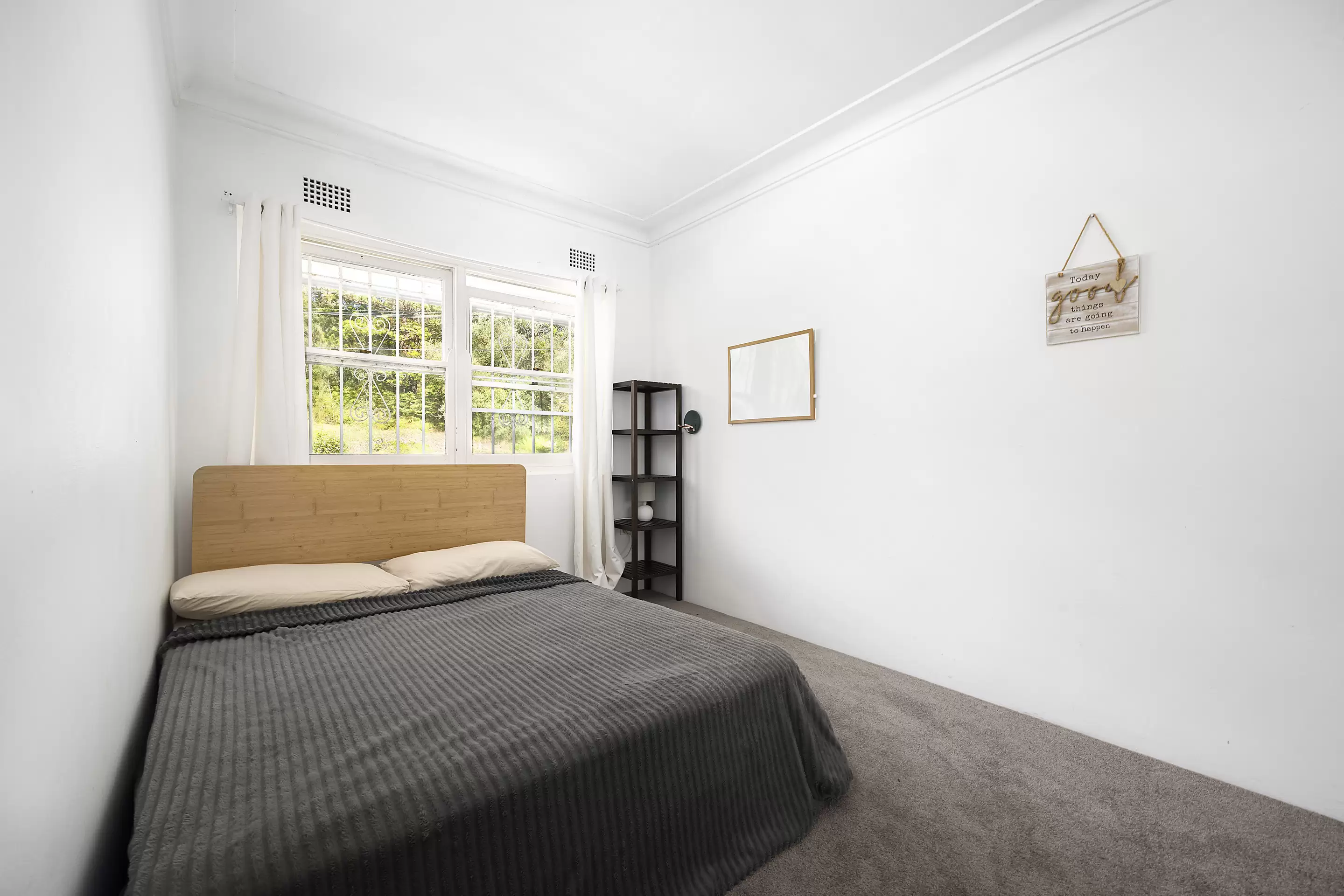 8/205 Beach Street, Coogee Auction by Sydney Sotheby's International Realty - image 6