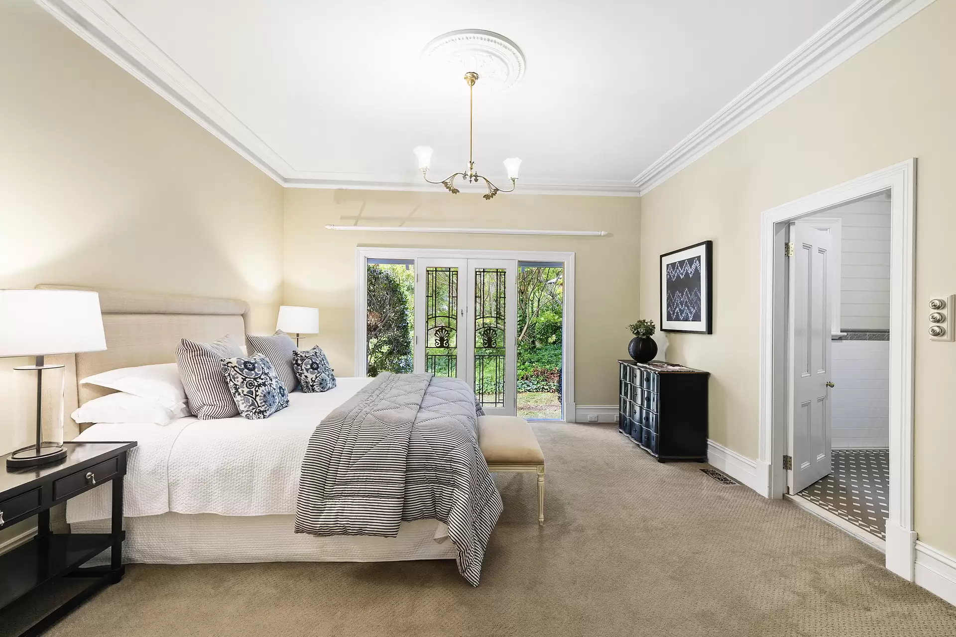 35 Charlton Close, Bowral For Sale by Sydney Sotheby's International Realty - image 12