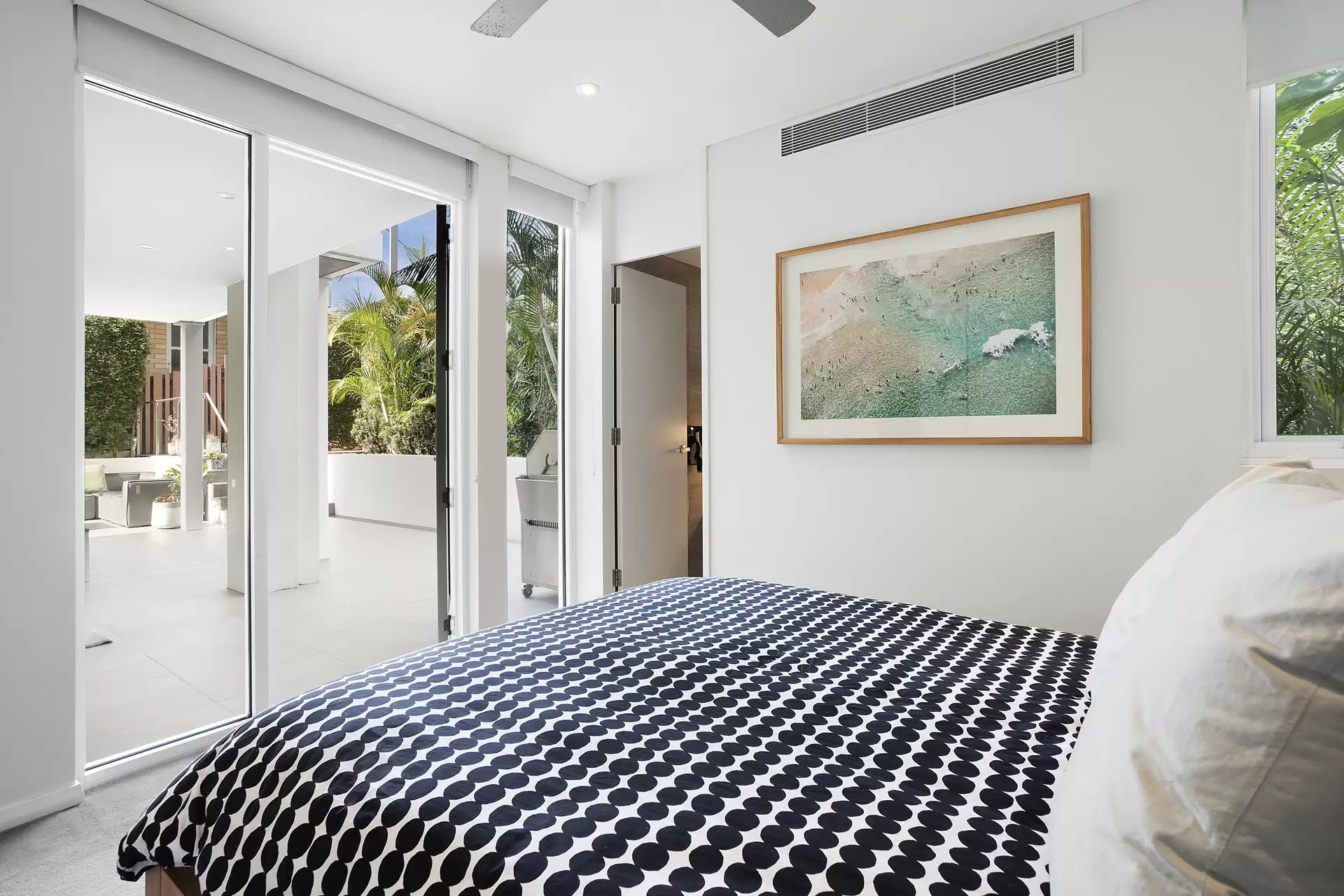 G01/32-34 Carr Street, Coogee Auction by Sydney Sotheby's International Realty - image 6