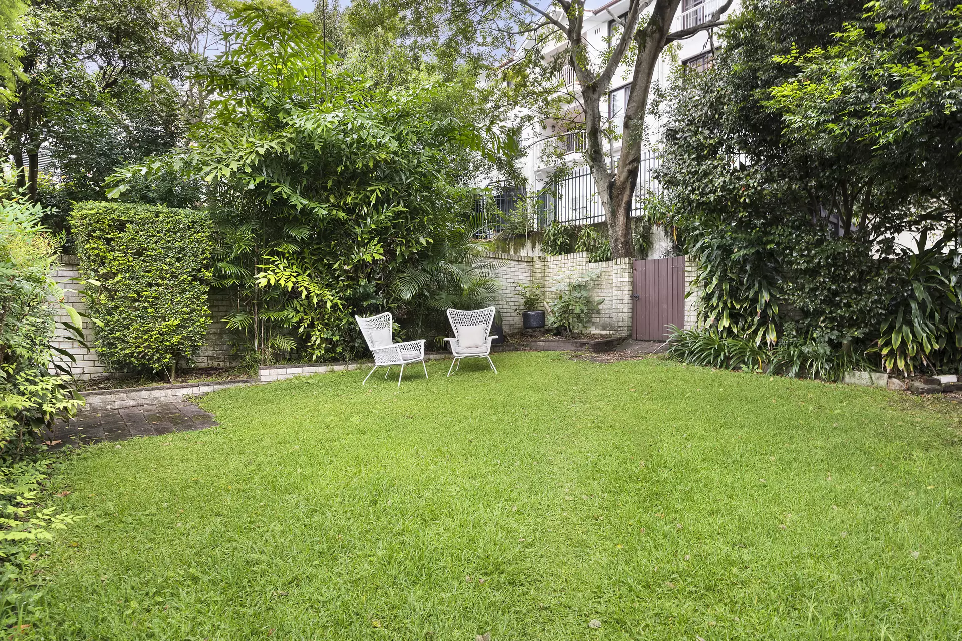 2/320 Edgecliff Road, Woollahra Auction by Sydney Sotheby's International Realty - image 3