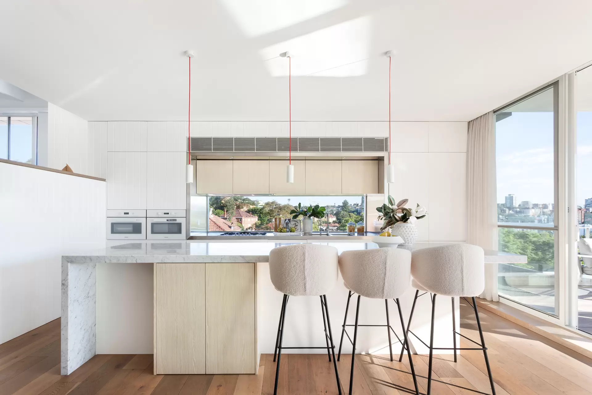 15/535 New South Head Road, Double Bay Auction by Sydney Sotheby's International Realty - image 1