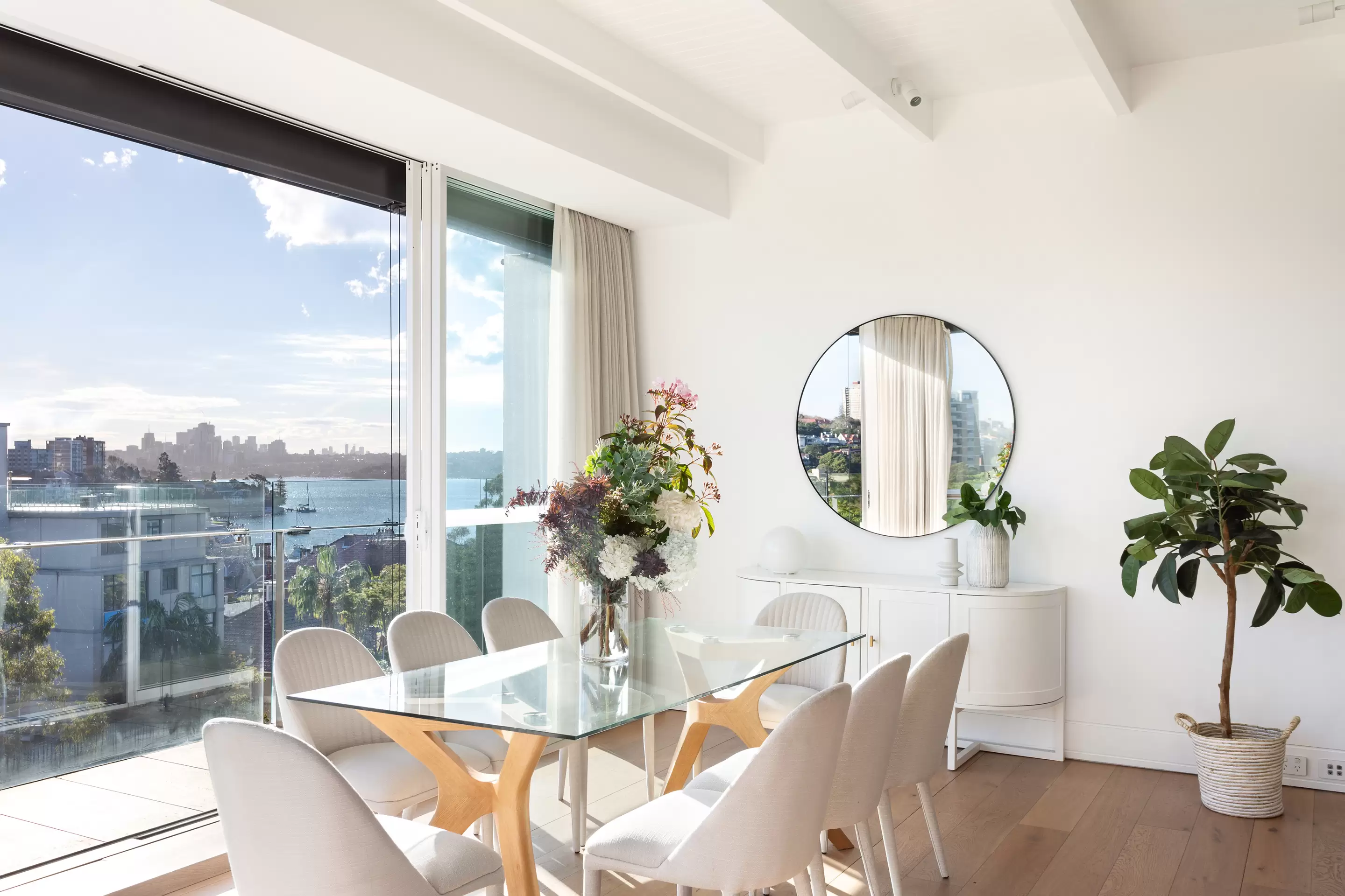 15/535 New South Head Road, Double Bay Auction by Sydney Sotheby's International Realty - image 1