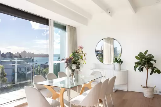 15/535 New South Head Road, Double Bay Auction by Sydney Sotheby's International Realty