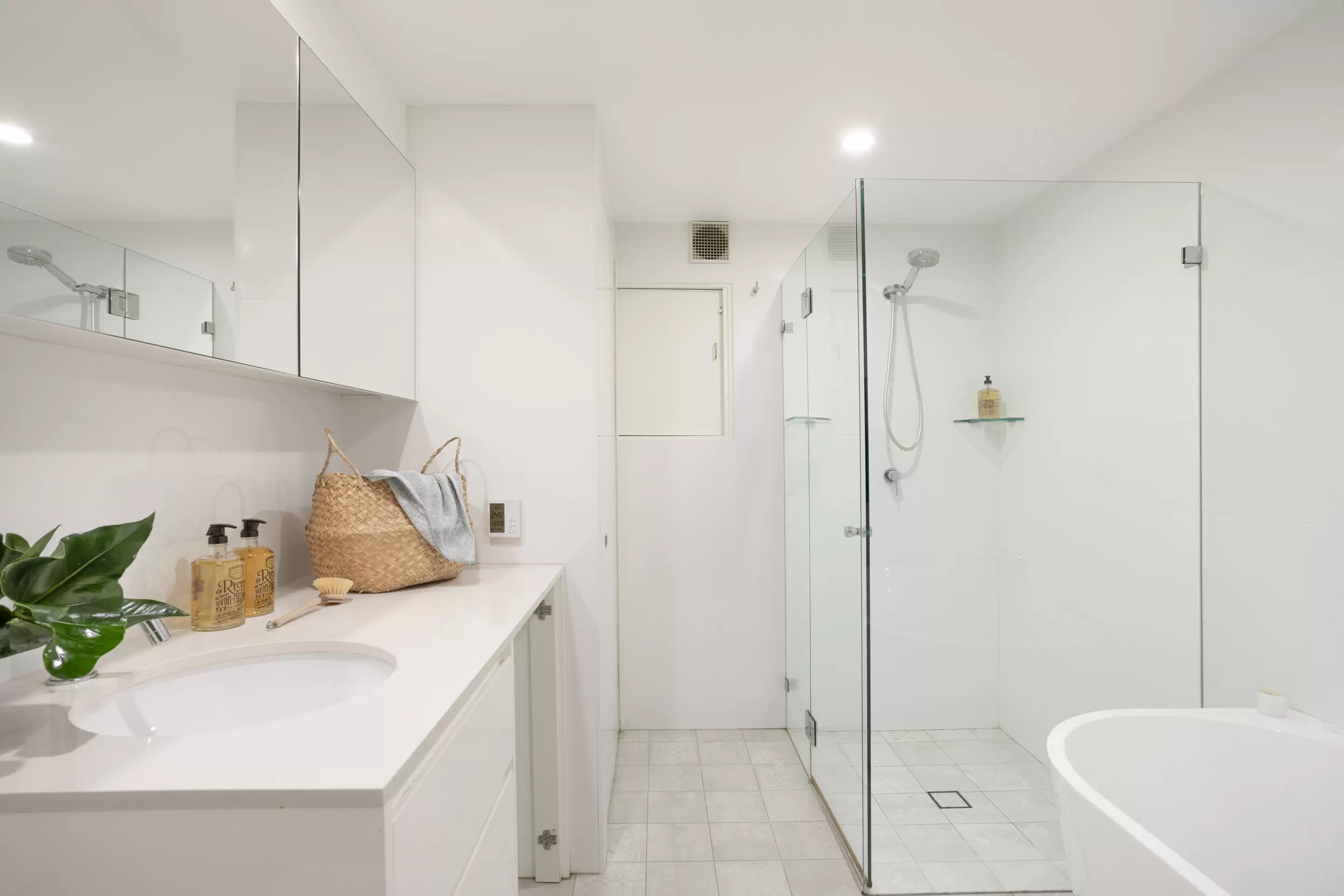 80 Holdsworth Street, Woollahra Auction by Sydney Sotheby's International Realty - image 12