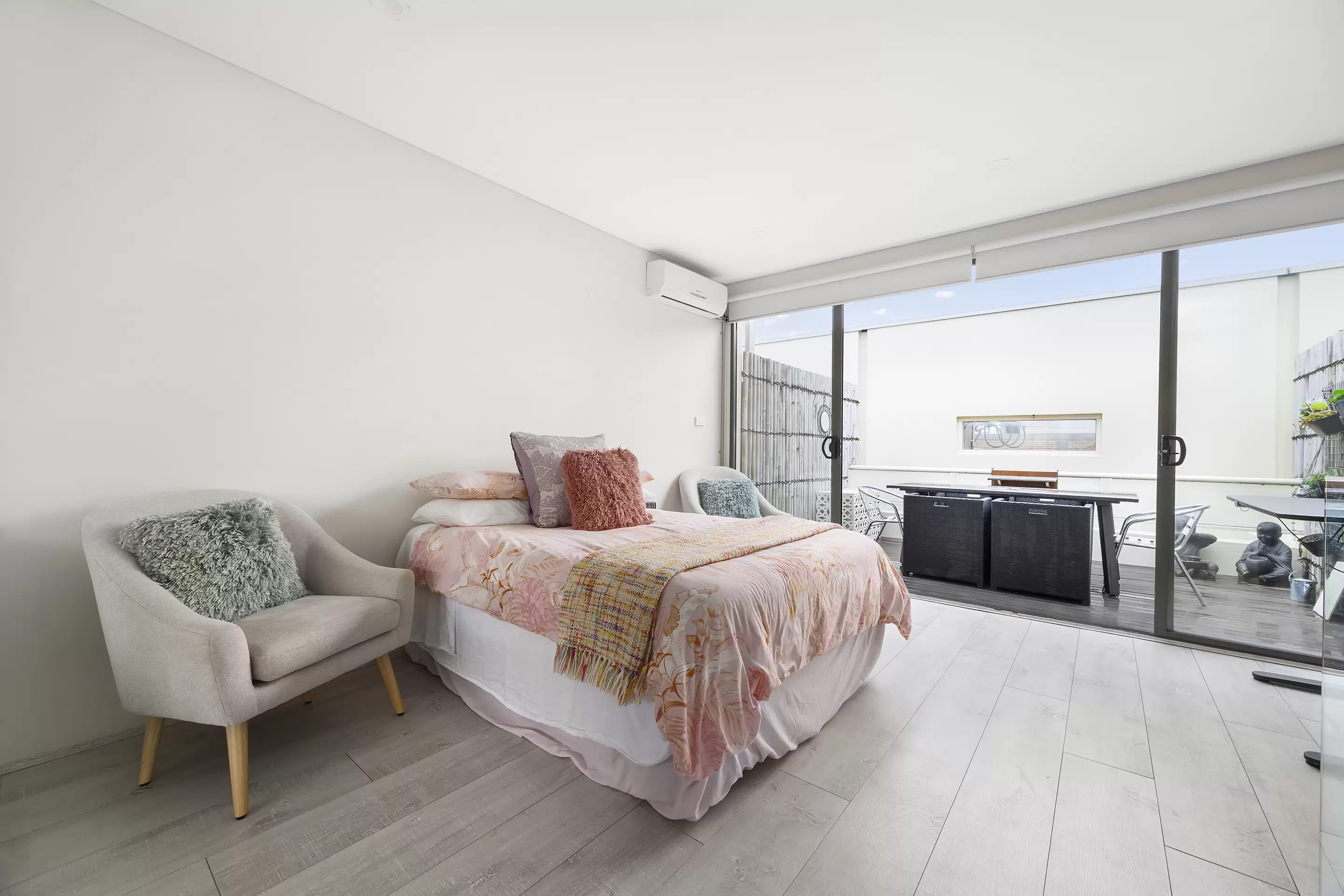 8/284-292 Bronte Road, Waverley For Sale by Sydney Sotheby's International Realty - image 3