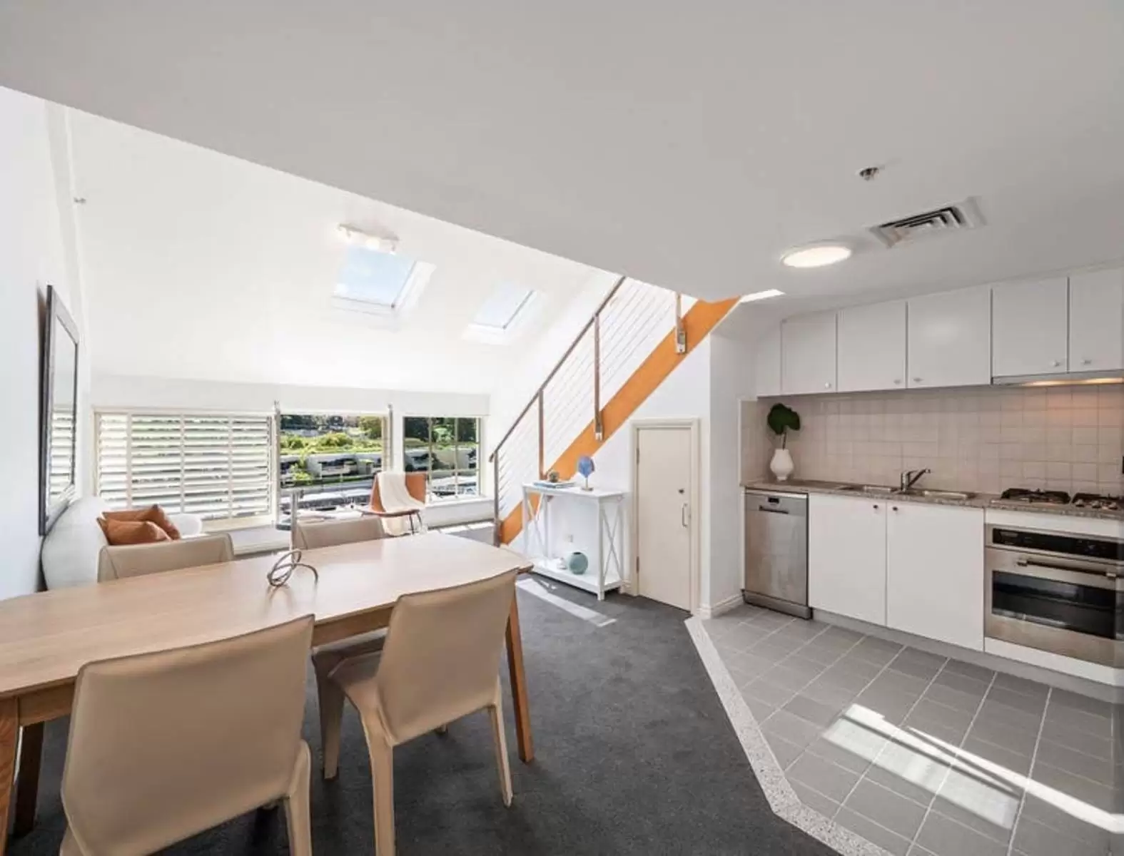 578/6C Cowper Wharf Road, Woolloomooloo For Lease by Sydney Sotheby's International Realty - image 4