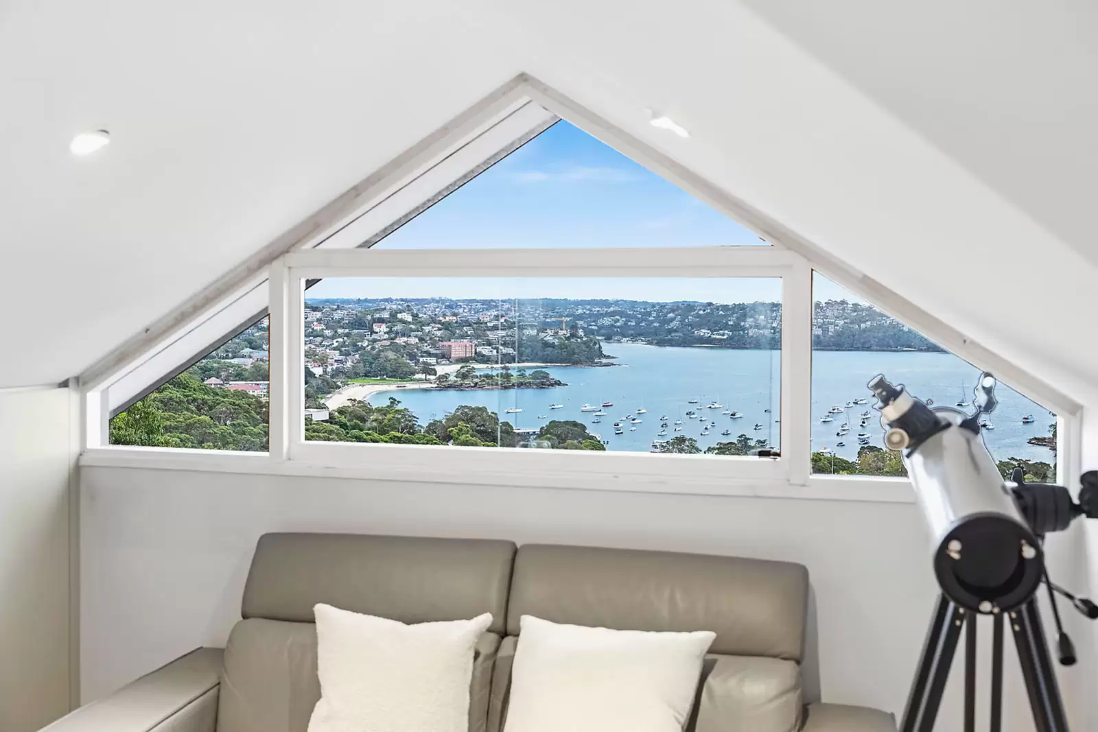 11 Wolseley Road, Mosman Auction by Sydney Sotheby's International Realty - image 18