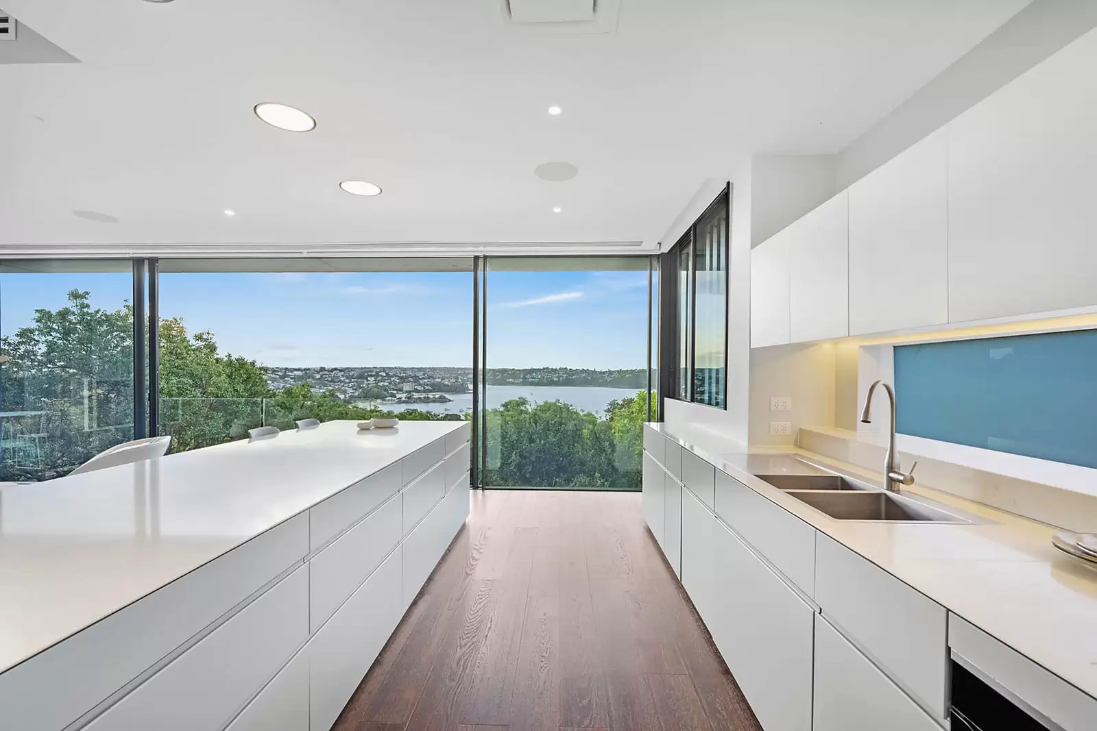11 Wolseley Road, Mosman Auction by Sydney Sotheby's International Realty - image 5