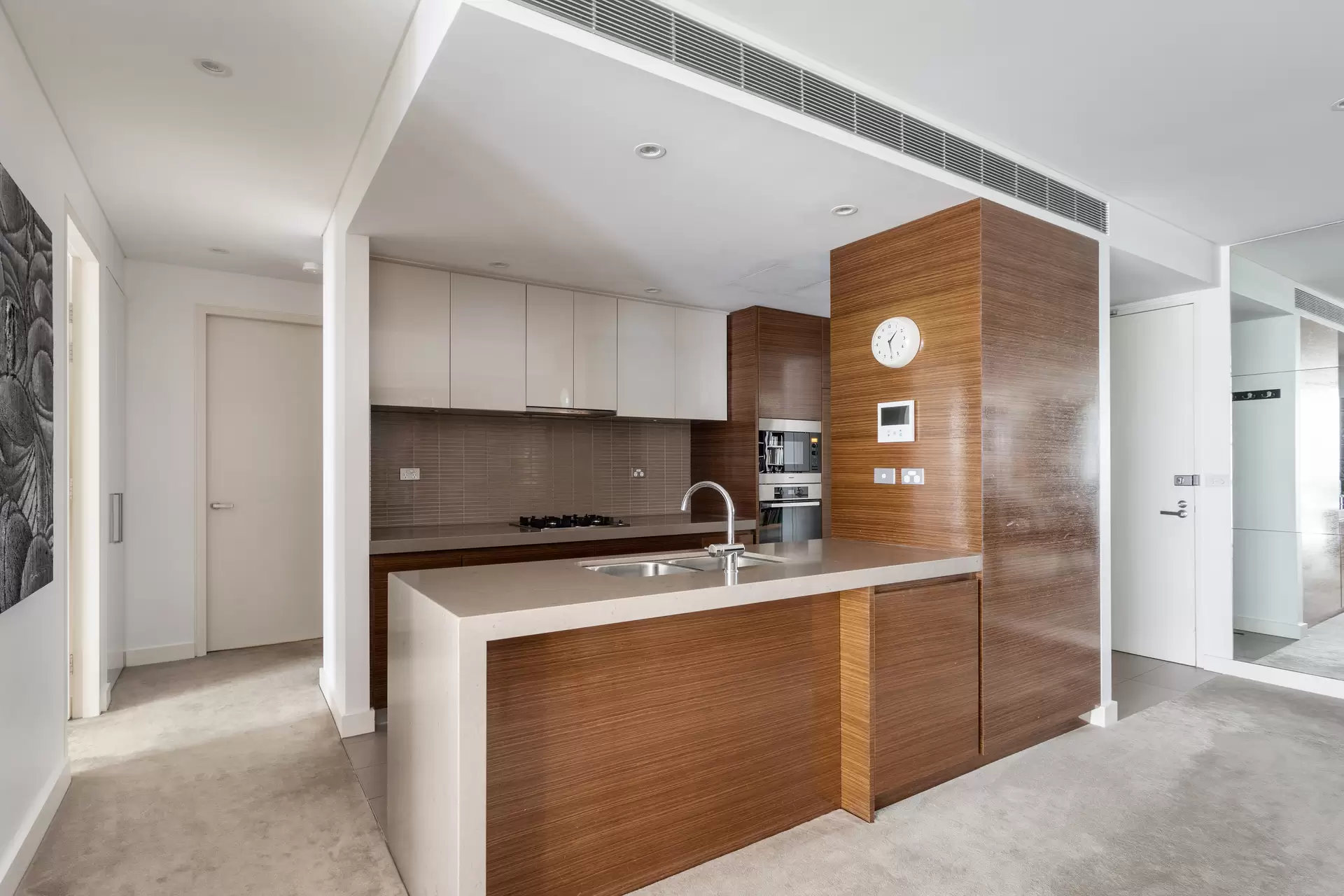 12/16 Neild Avenue, Darlinghurst Auction by Sydney Sotheby's International Realty - image 1