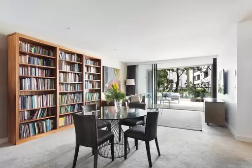 12/16 Neild Avenue, Darlinghurst Auction by Sydney Sotheby's International Realty