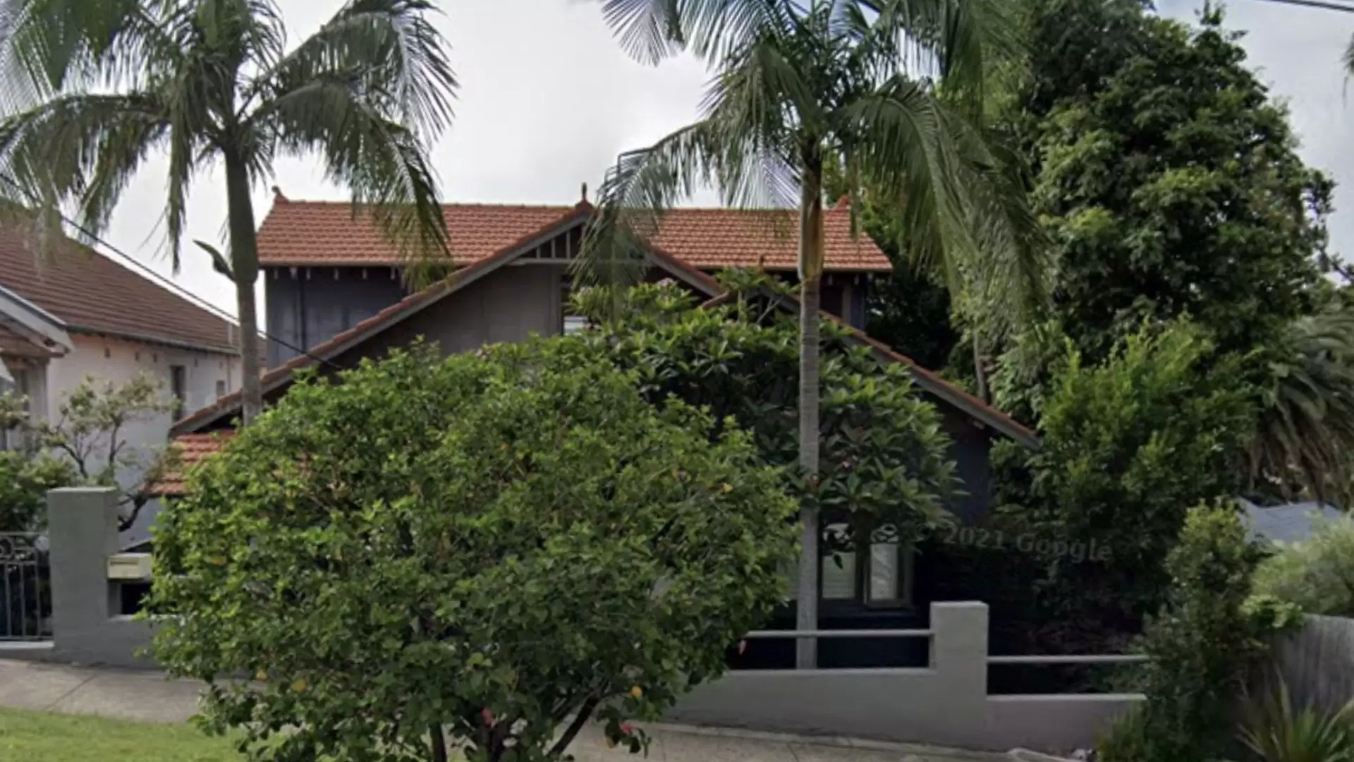 5 Baglin Street, Bronte Sold by Sydney Sotheby's International Realty - image 1