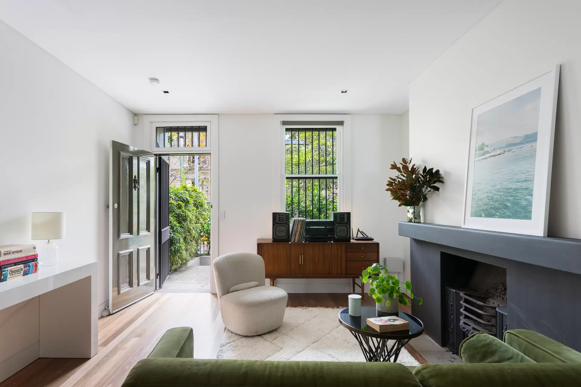 445 Crown Street, Surry Hills Auction by Sydney Sotheby's International Realty - image 1