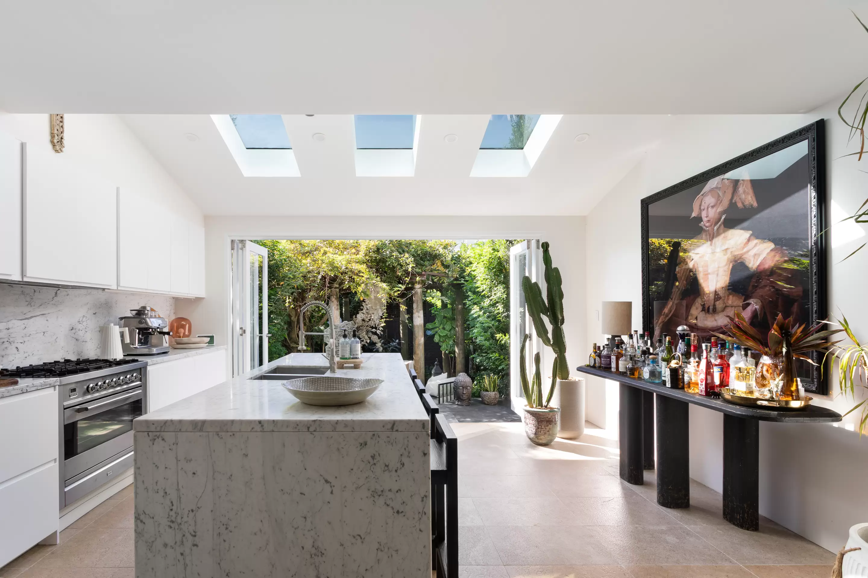 67 Moncur Street, Woollahra Auction by Sydney Sotheby's International Realty - image 3