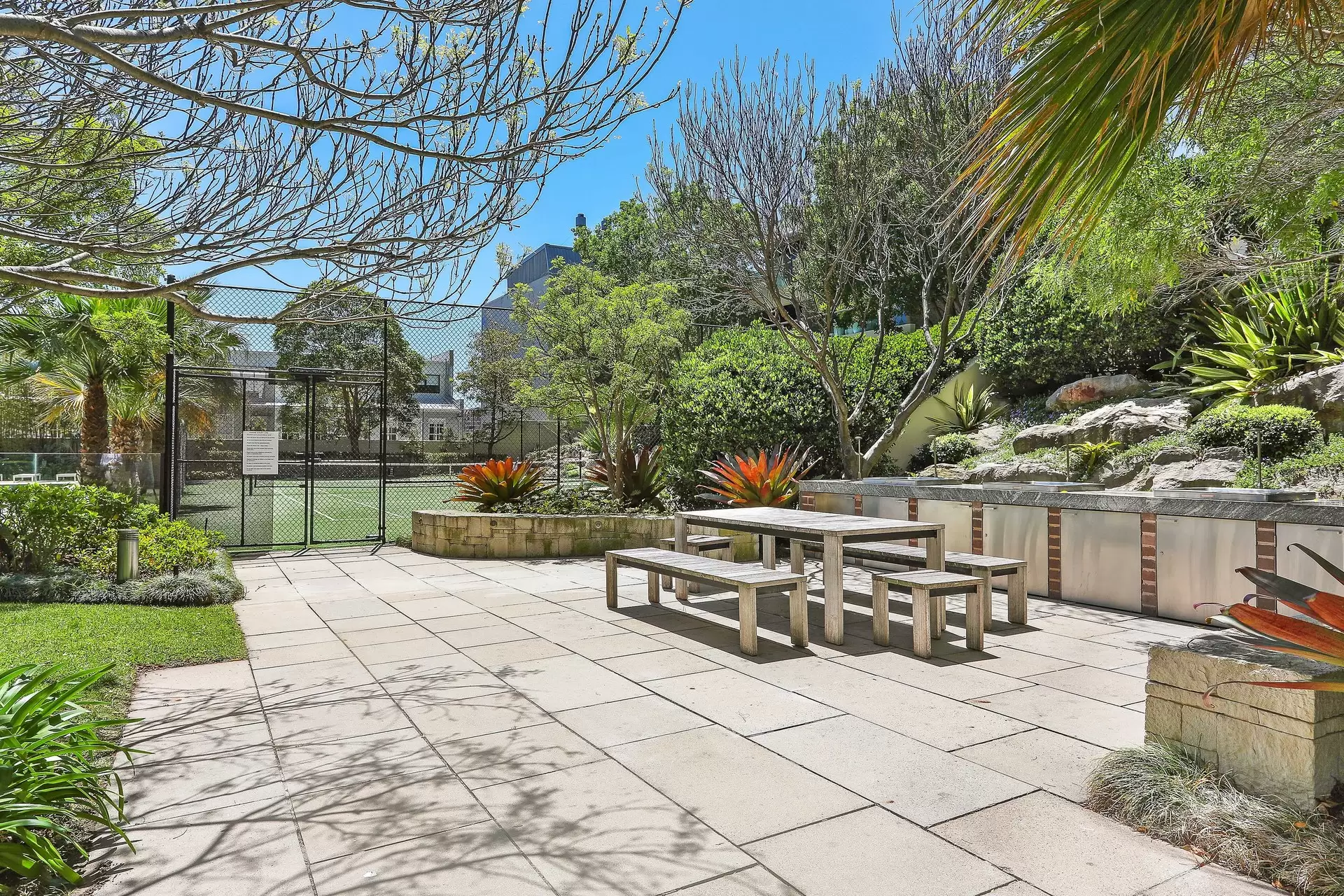 405/184 Forbes Street, Darlinghurst Auction by Sydney Sotheby's International Realty - image 8