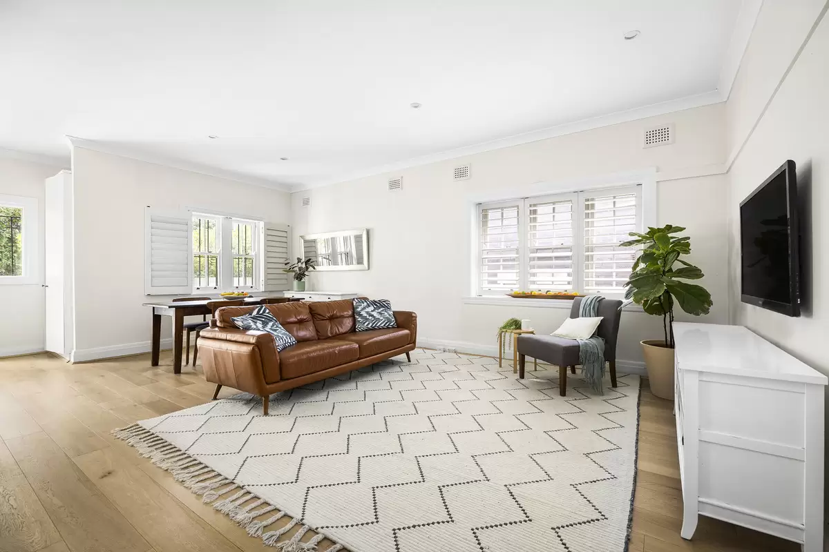 4/116 Carrington Road, Randwick Sold by Sydney Sotheby's International Realty - image 2