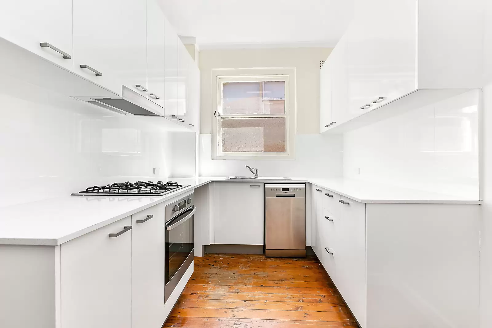 595 New South Head Road, Rose Bay Auction by Sydney Sotheby's International Realty - image 11