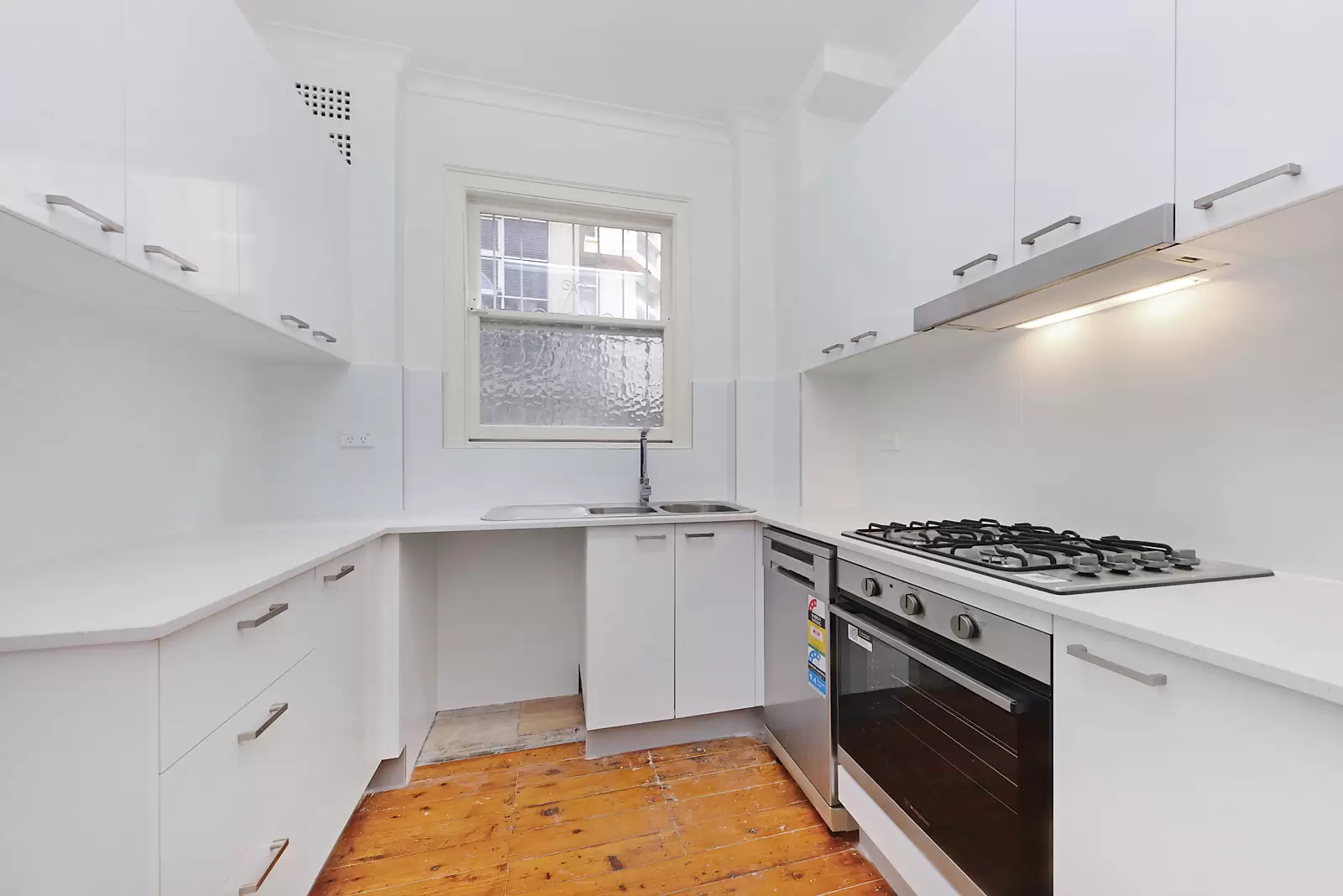 595 New South Head Road, Rose Bay Auction by Sydney Sotheby's International Realty - image 10