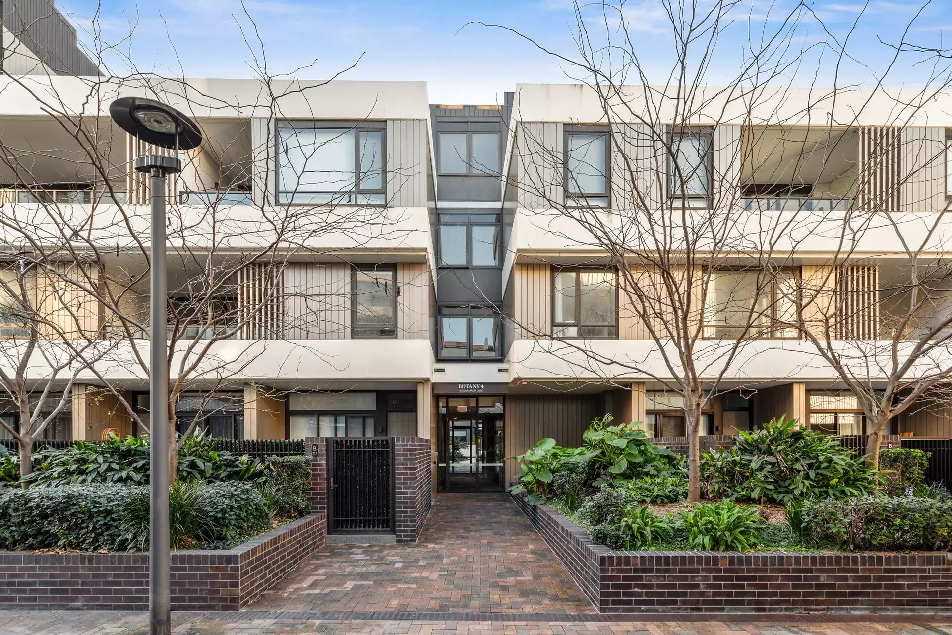 422/4 Stovemaker Lane, Erskineville Auction by Sydney Sotheby's International Realty - image 12
