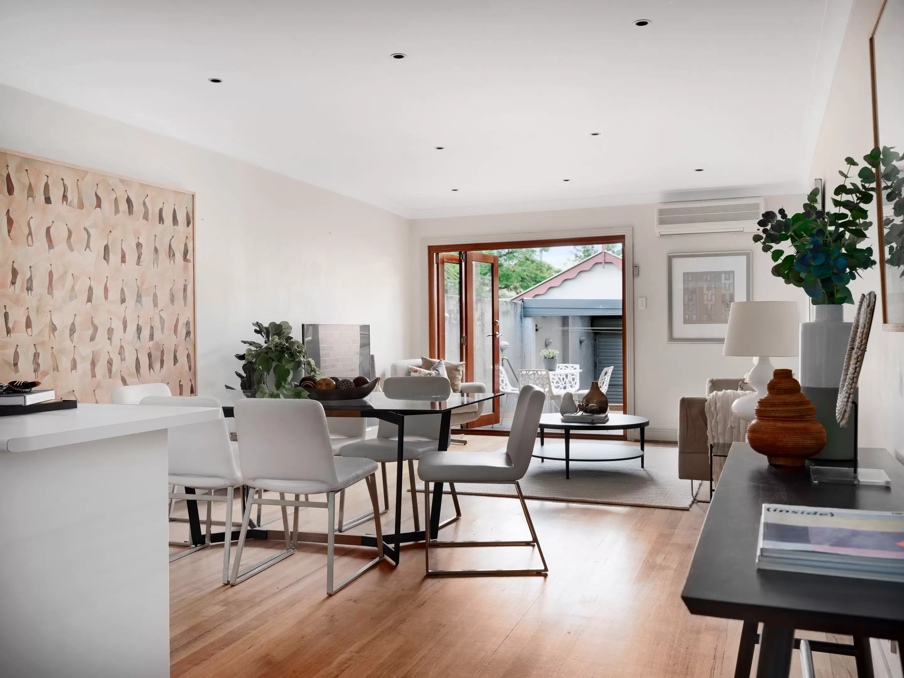 680 Elizabeth Street, Waterloo For Sale by Sydney Sotheby's International Realty - image 2